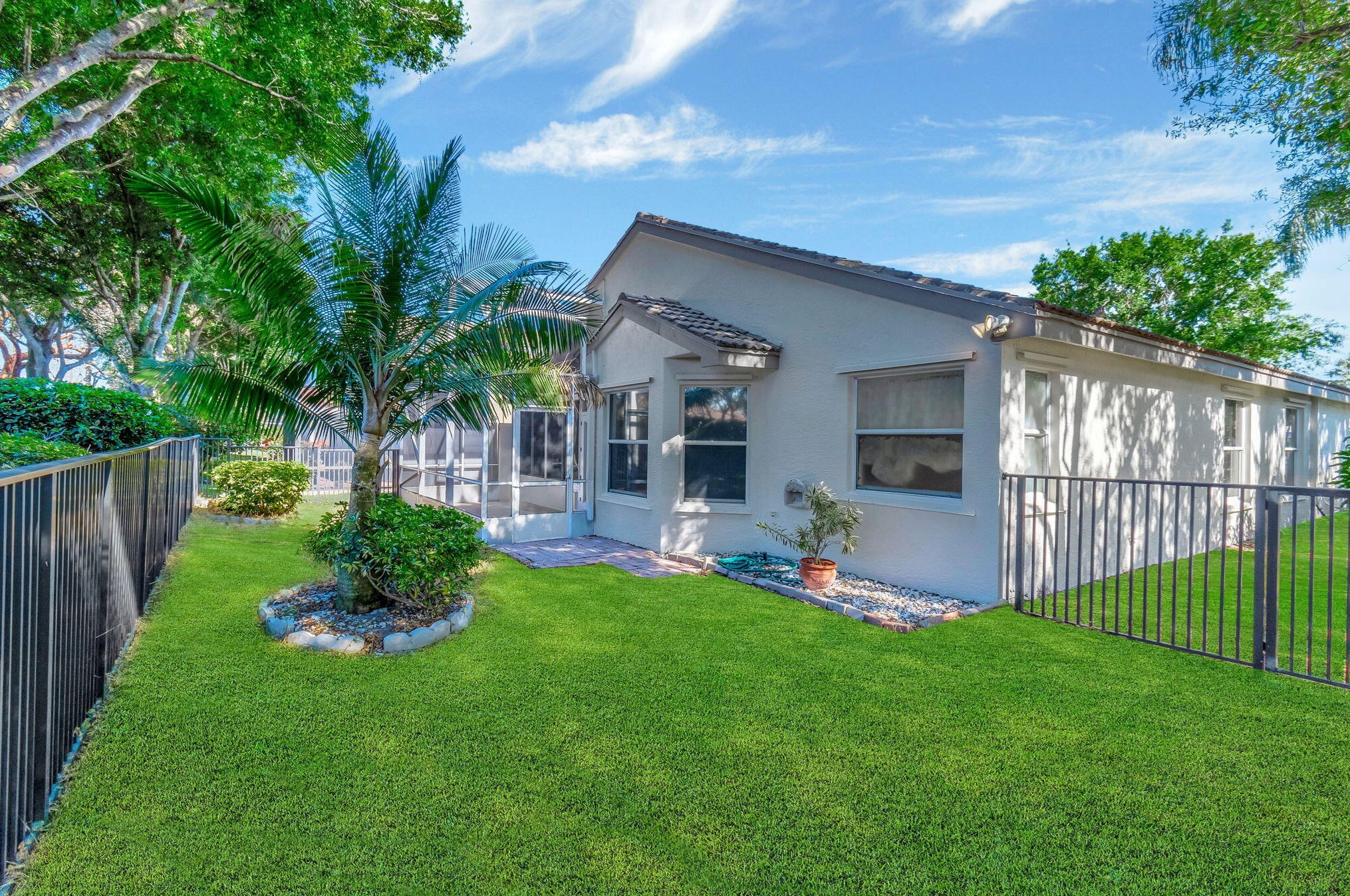 7937 Sonora St, Boynton Beach FL  33437-4021 exterior