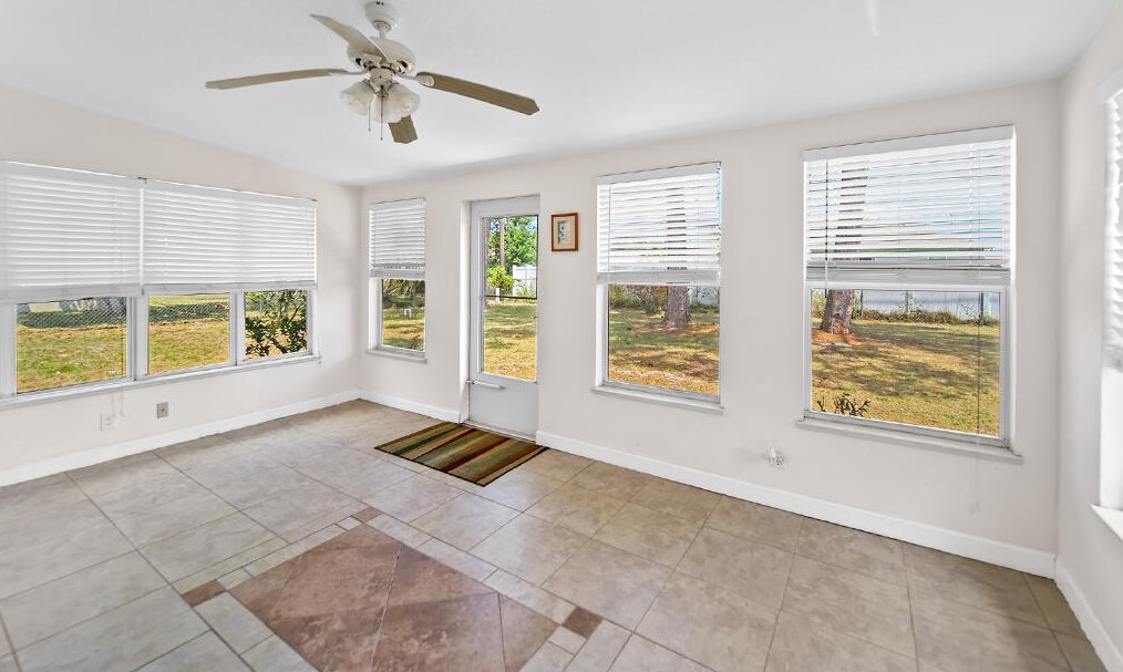 163 Byron St, Fort Pierce FL 34983-1618 exterior