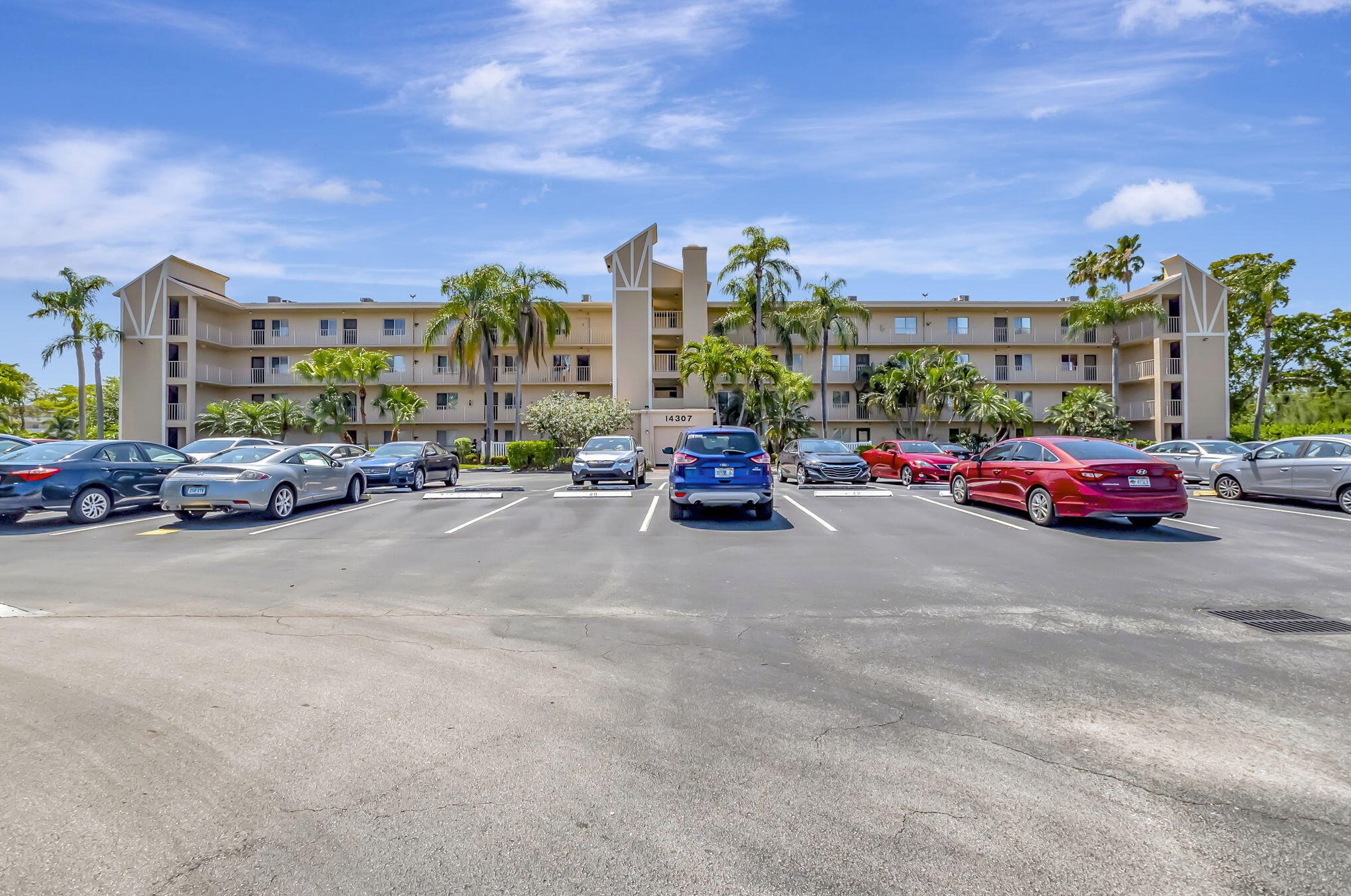 14307 Bedford Dr #107, Delray Beach, FL 33446