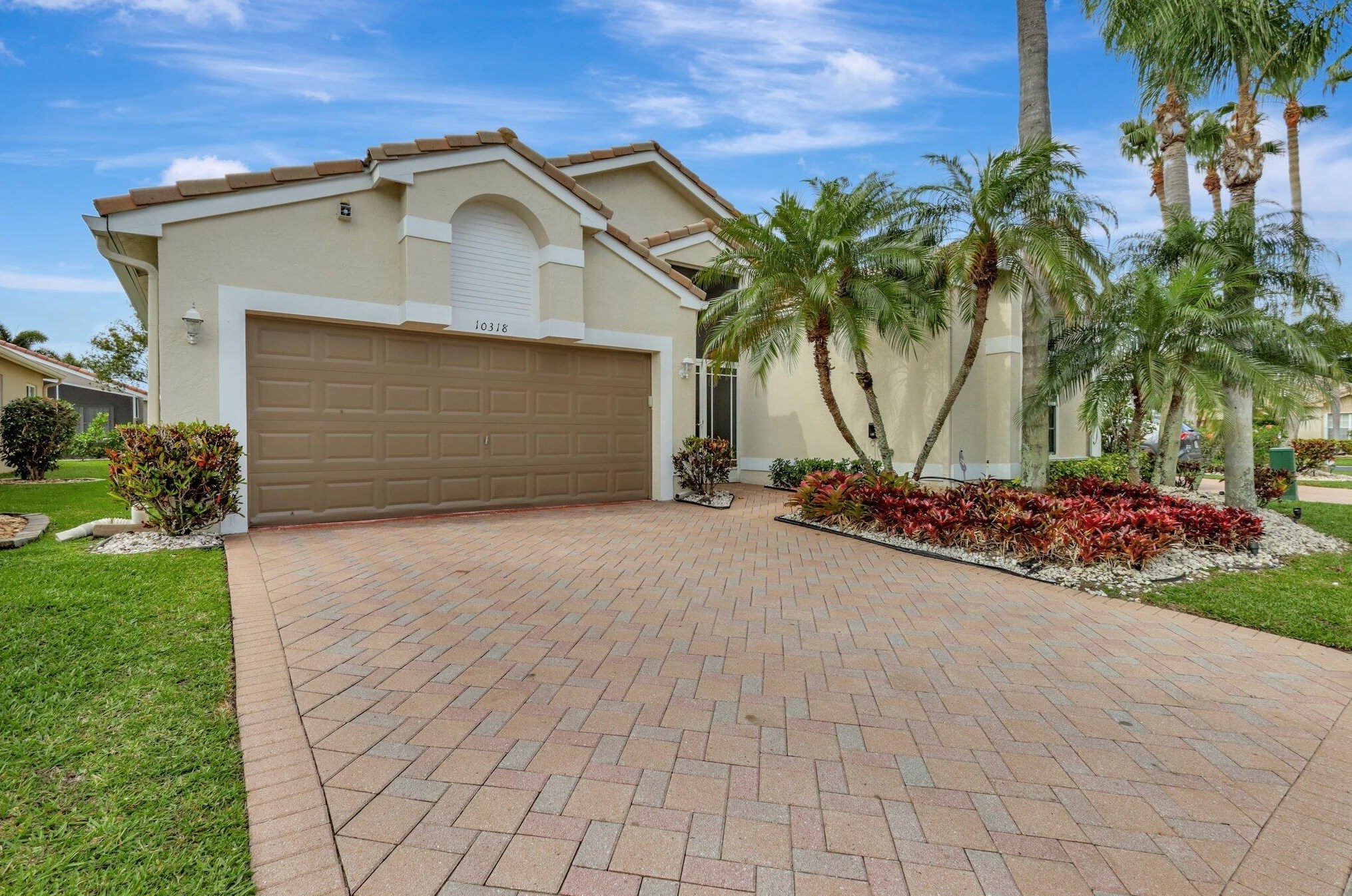 10318 Utopia Cir, Boynton Beach FL  33437-5545 exterior