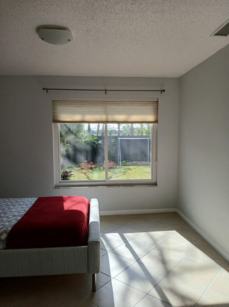 258 Palmetto Ct, Jupiter FL 33458-8803 exterior