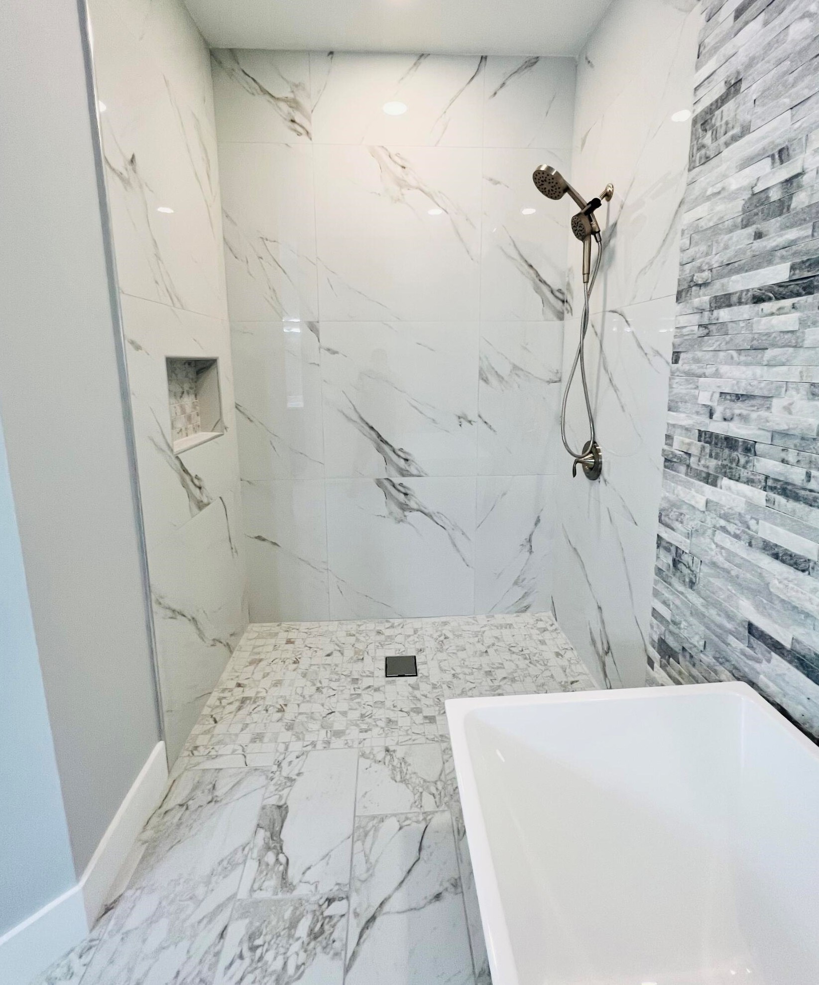 8640 7th Ln, Okeechobee FL 34974-1532 exterior