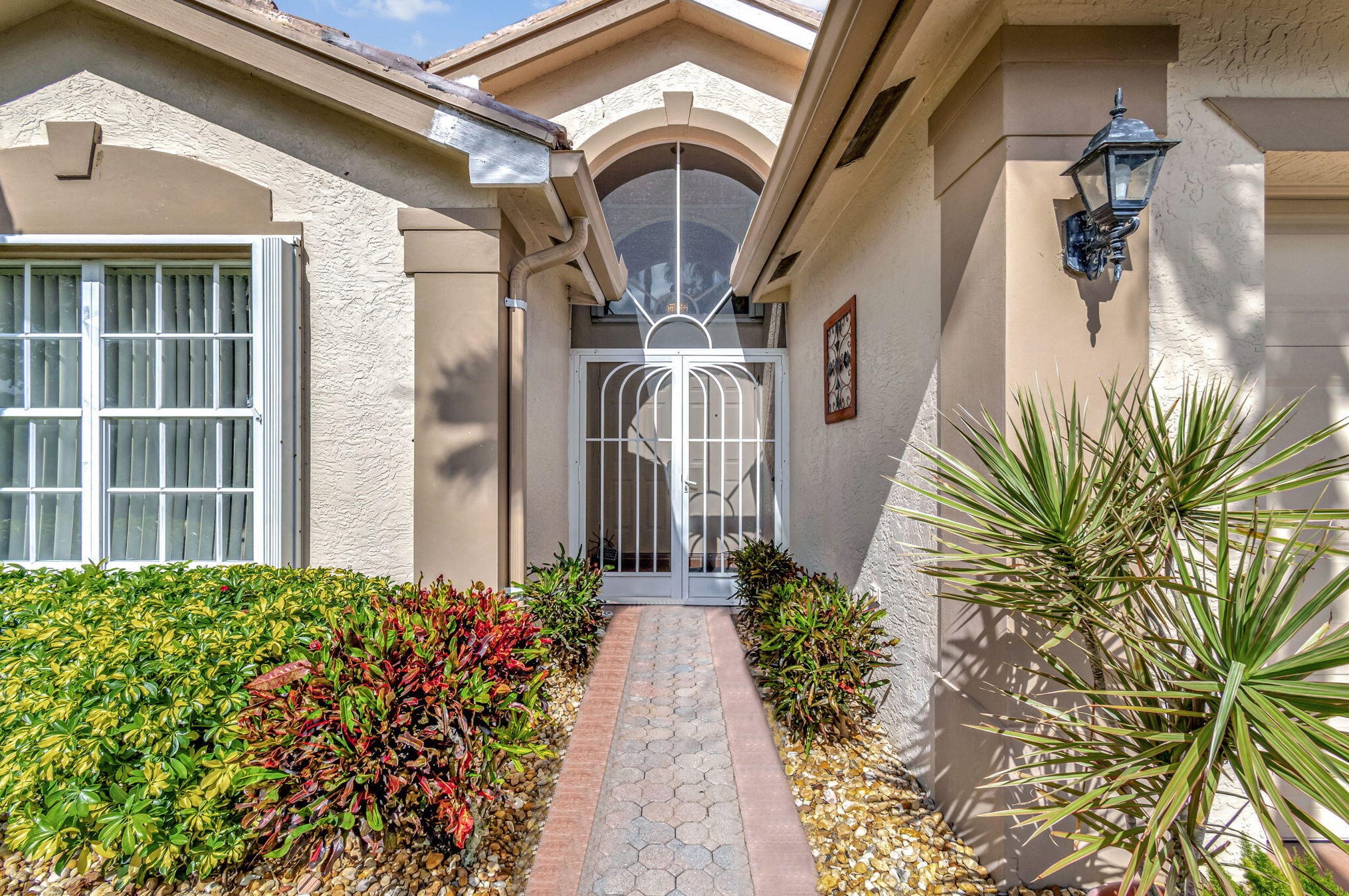 11287 Felice Cir, Boynton Beach, FL 33437-4059