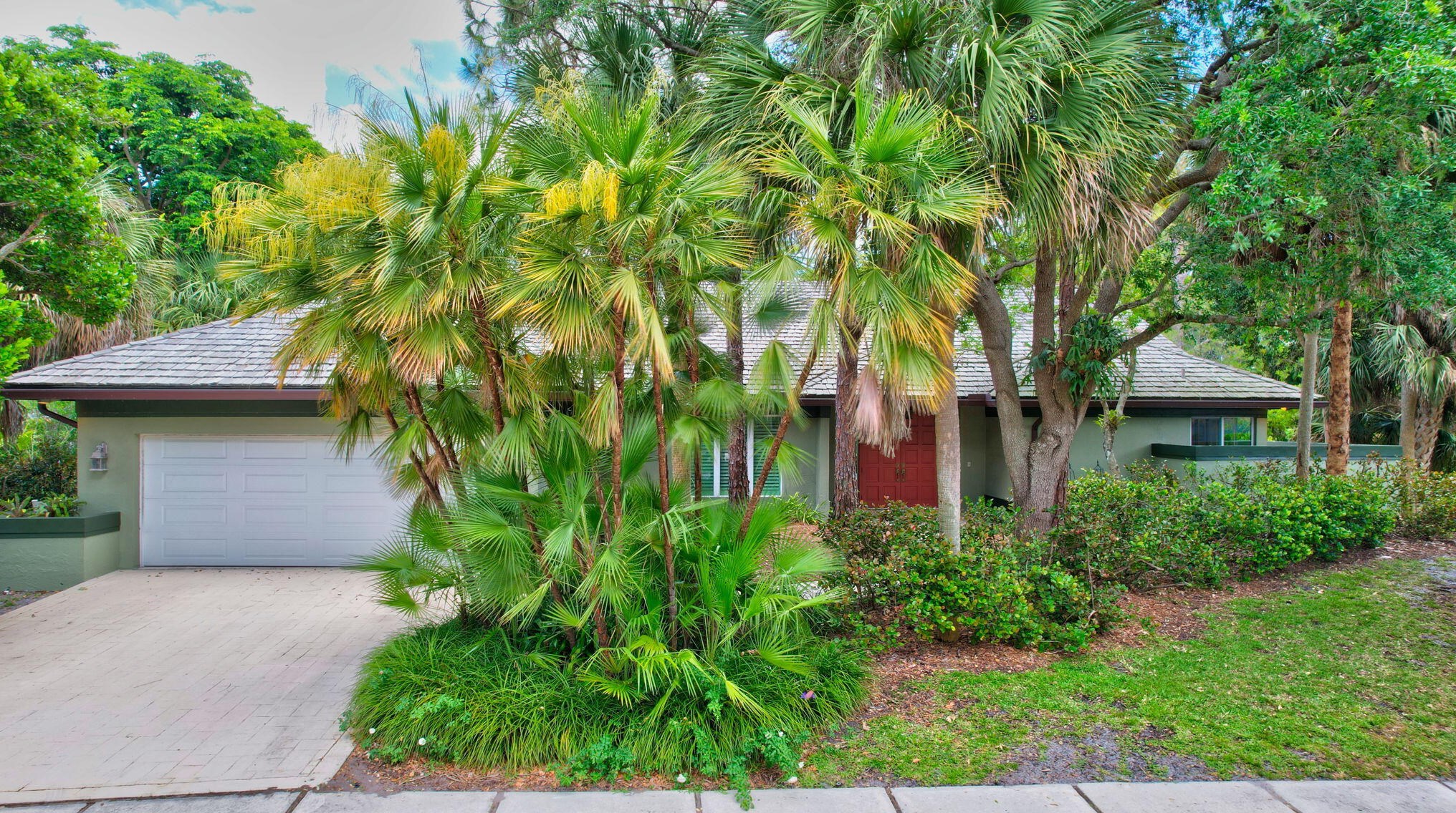 4418 Woodfield Blvd, Boca Raton, FL 33434