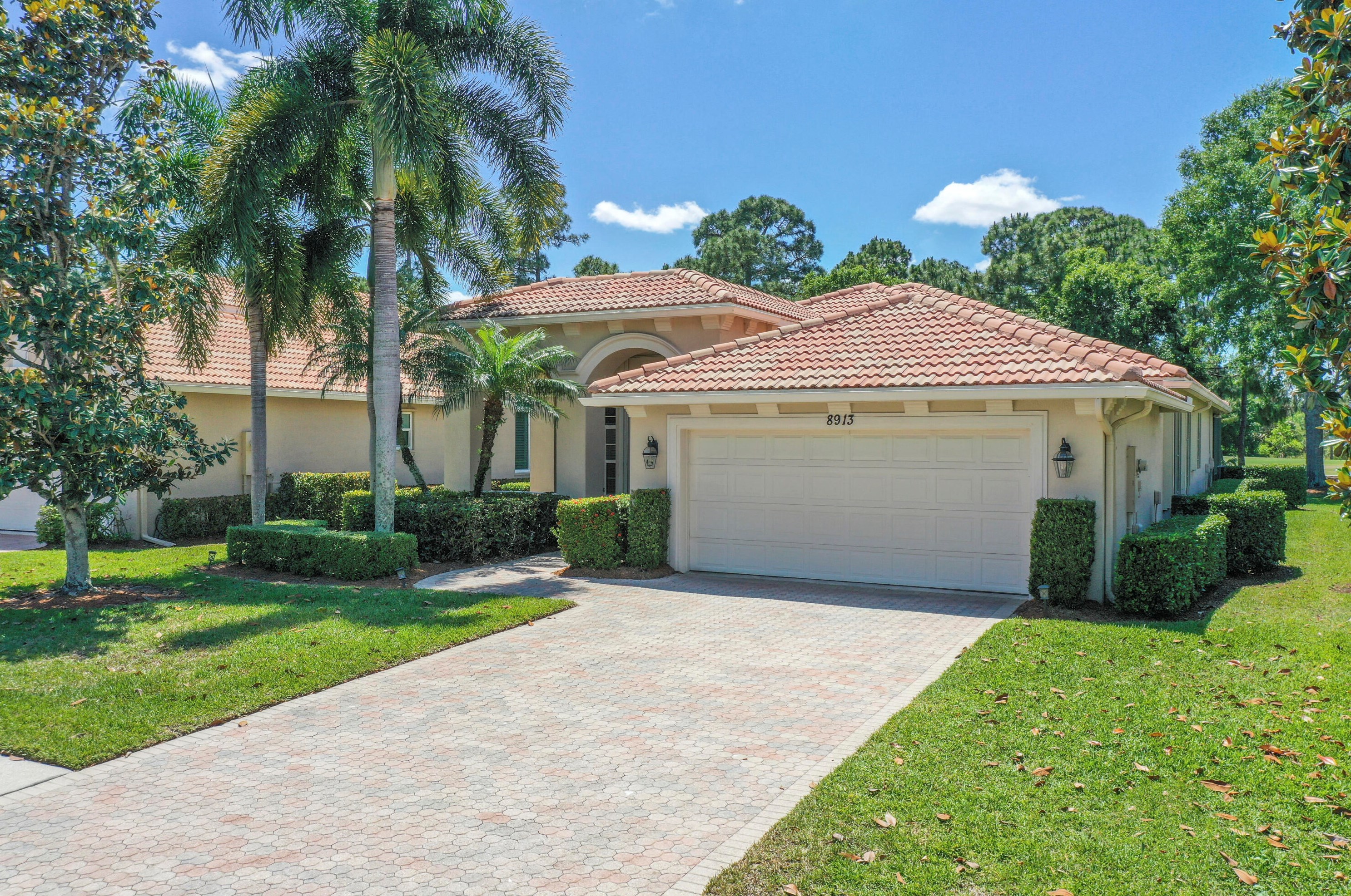 8913 Champions Way, Fort Pierce, FL 34986-3091