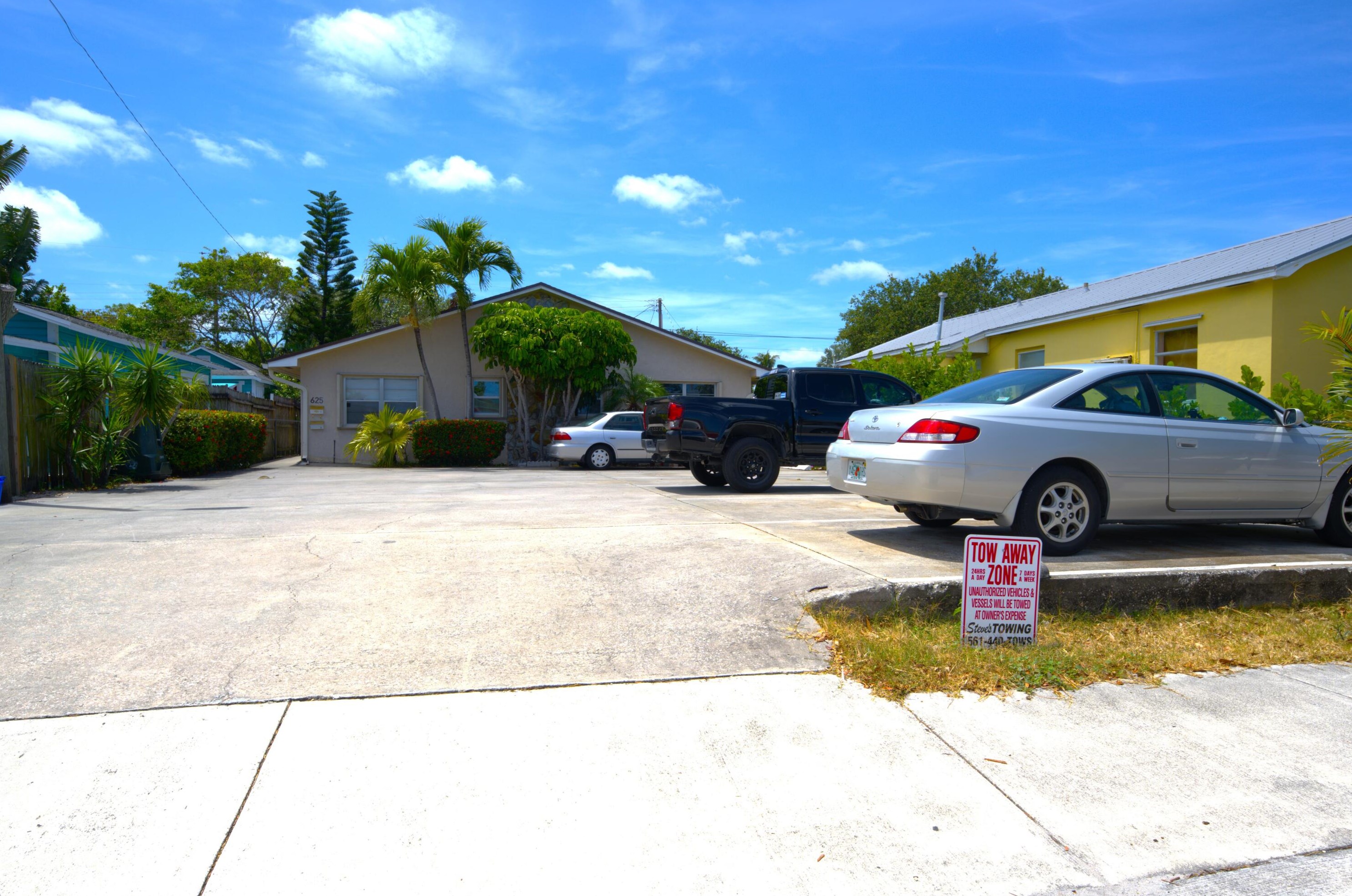 625 M St, Lake Worth, FL 33460-3129