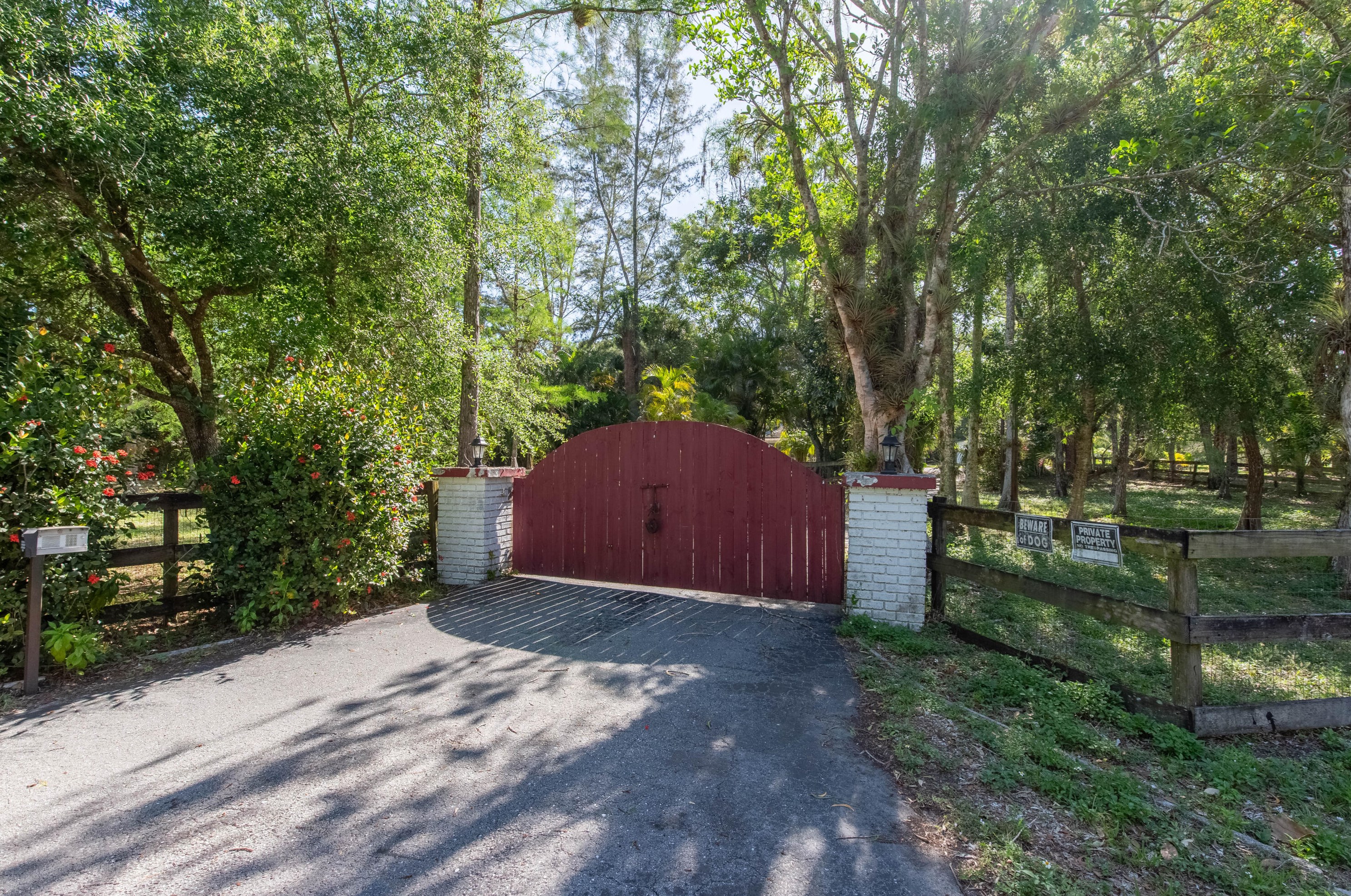 748 Rambling Drive Cir, West Palm Beach, FL 33414-5038