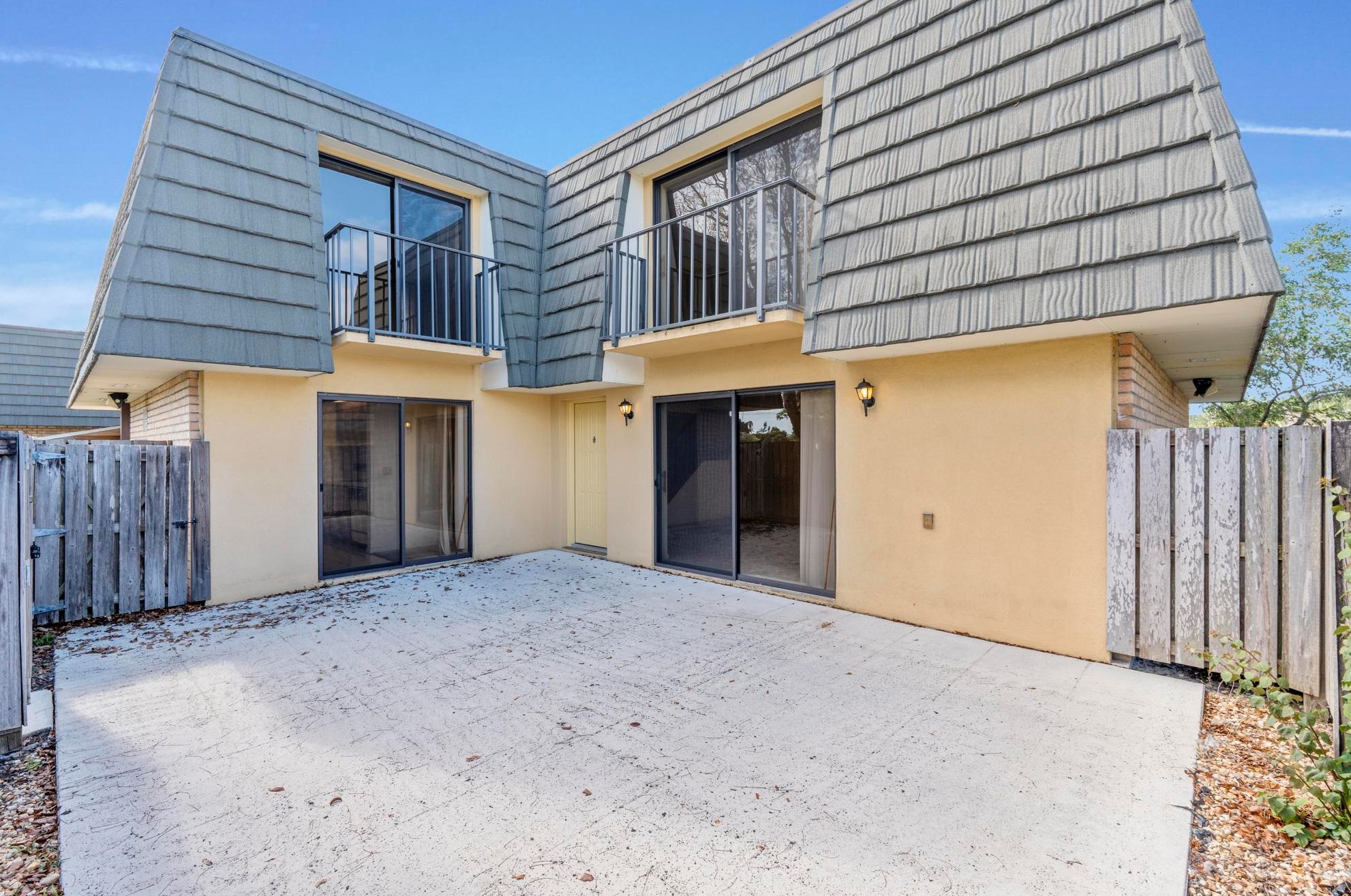 1023 10th Way, West Palm Beach, FL 33407-6619