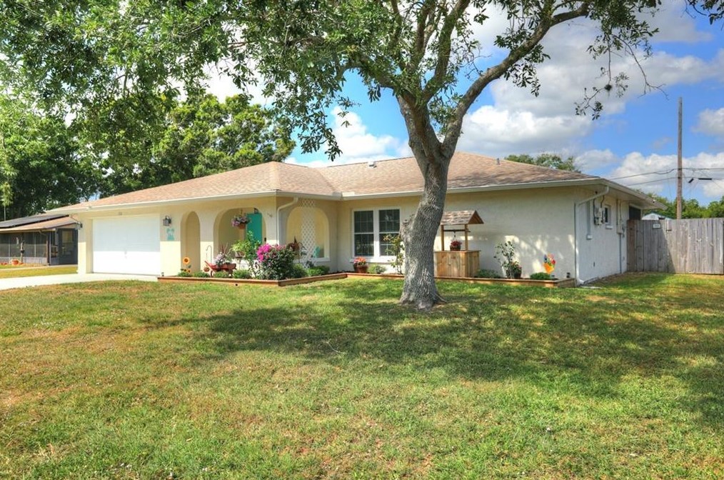526 Michael St, Sebastian, FL 32958-4350