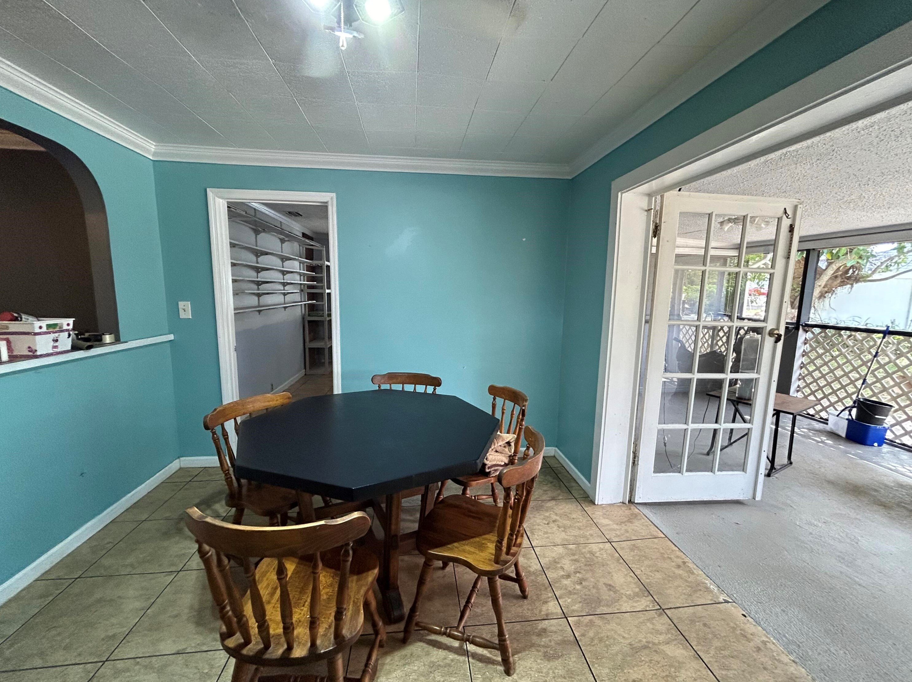 1069 Old Dixie Hwy, Vero Beach FL  32960-3746 exterior