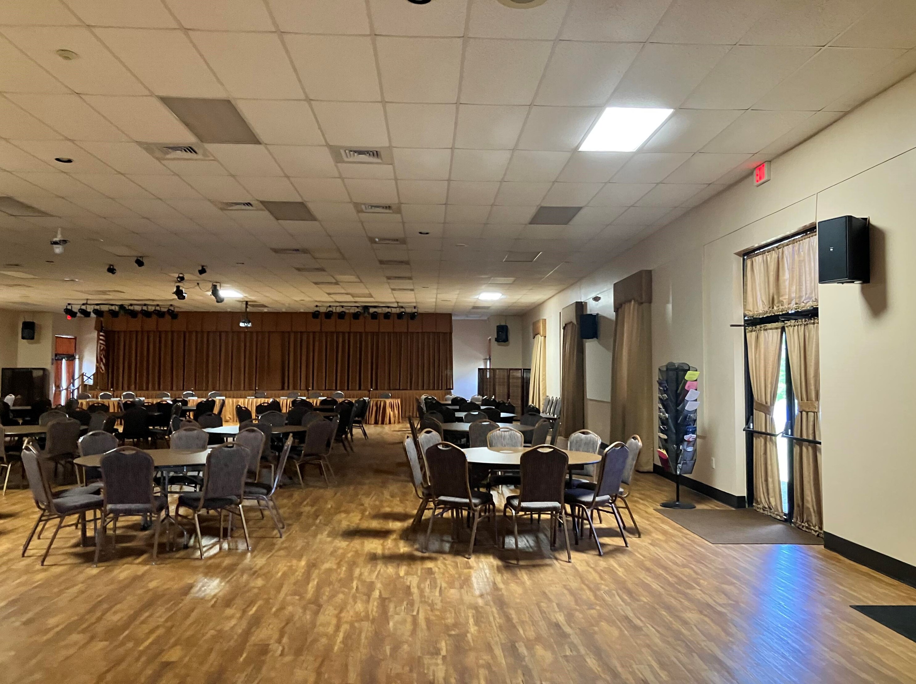 5197 Nicholas Dr, West Palm Beach FL  33417-1014 exterior