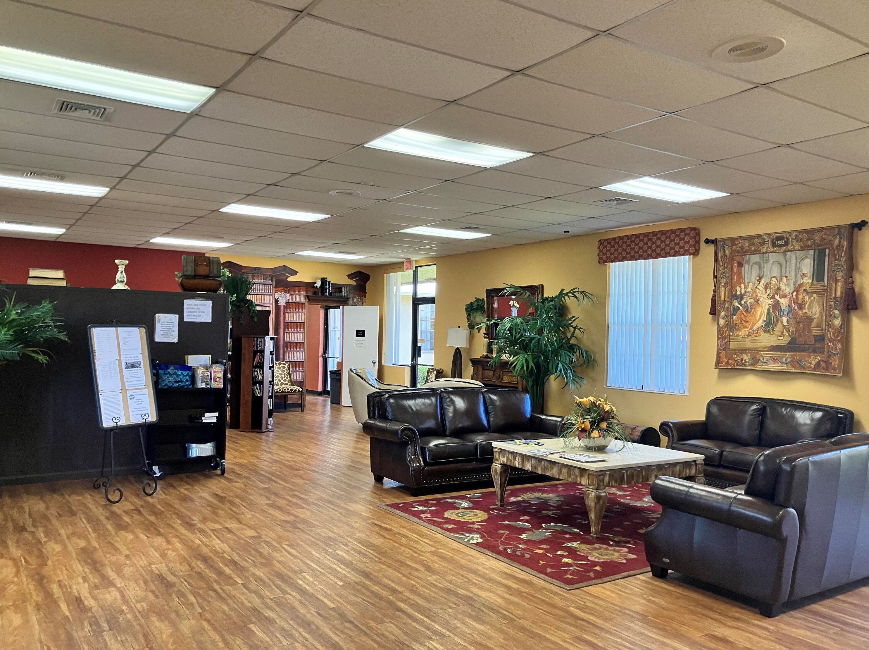 5197 Nicholas Dr, West Palm Beach FL  33417-1014 exterior