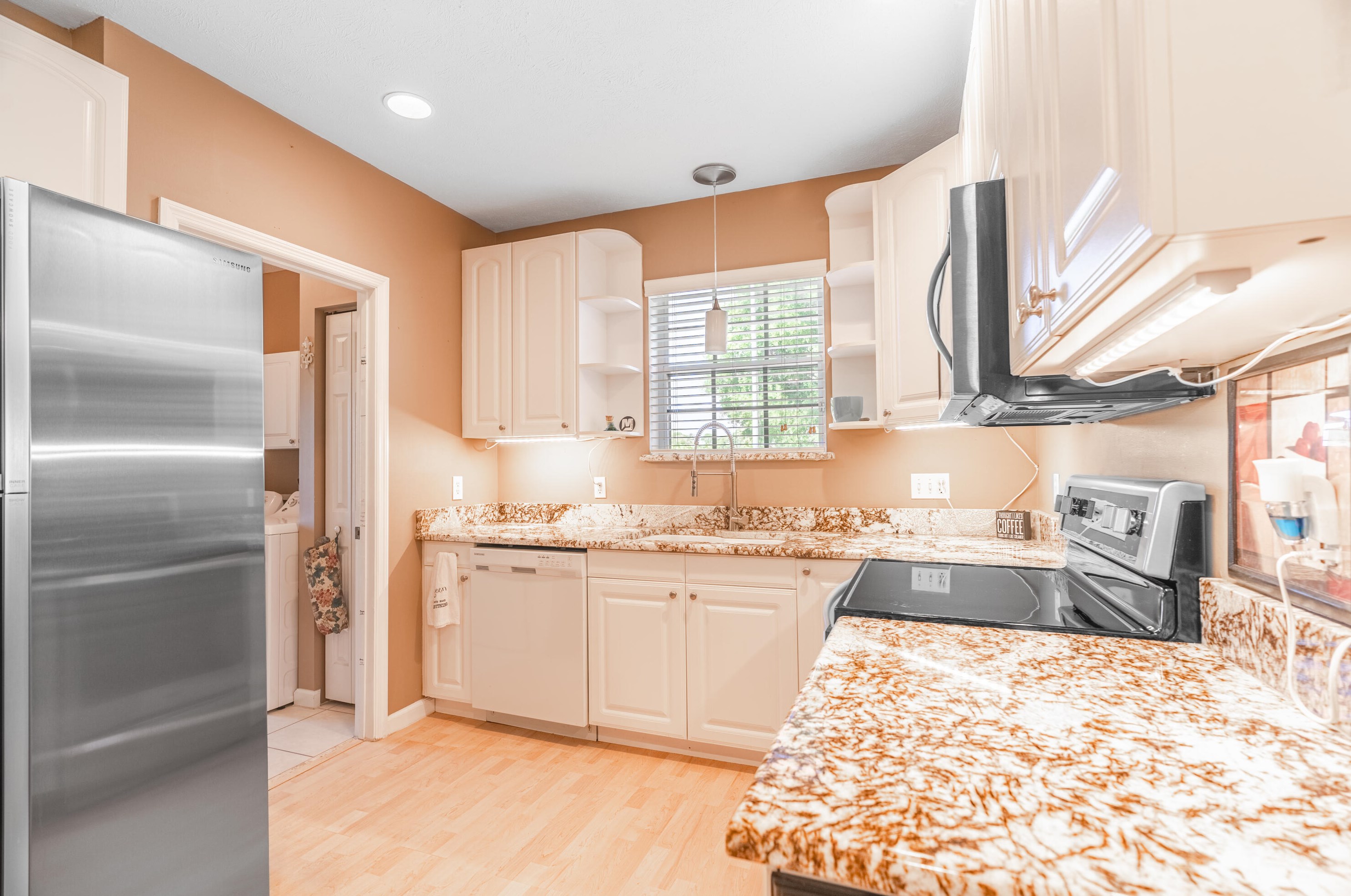 1641 Janette Ave, Fort Pierce FL 34953-1219 exterior