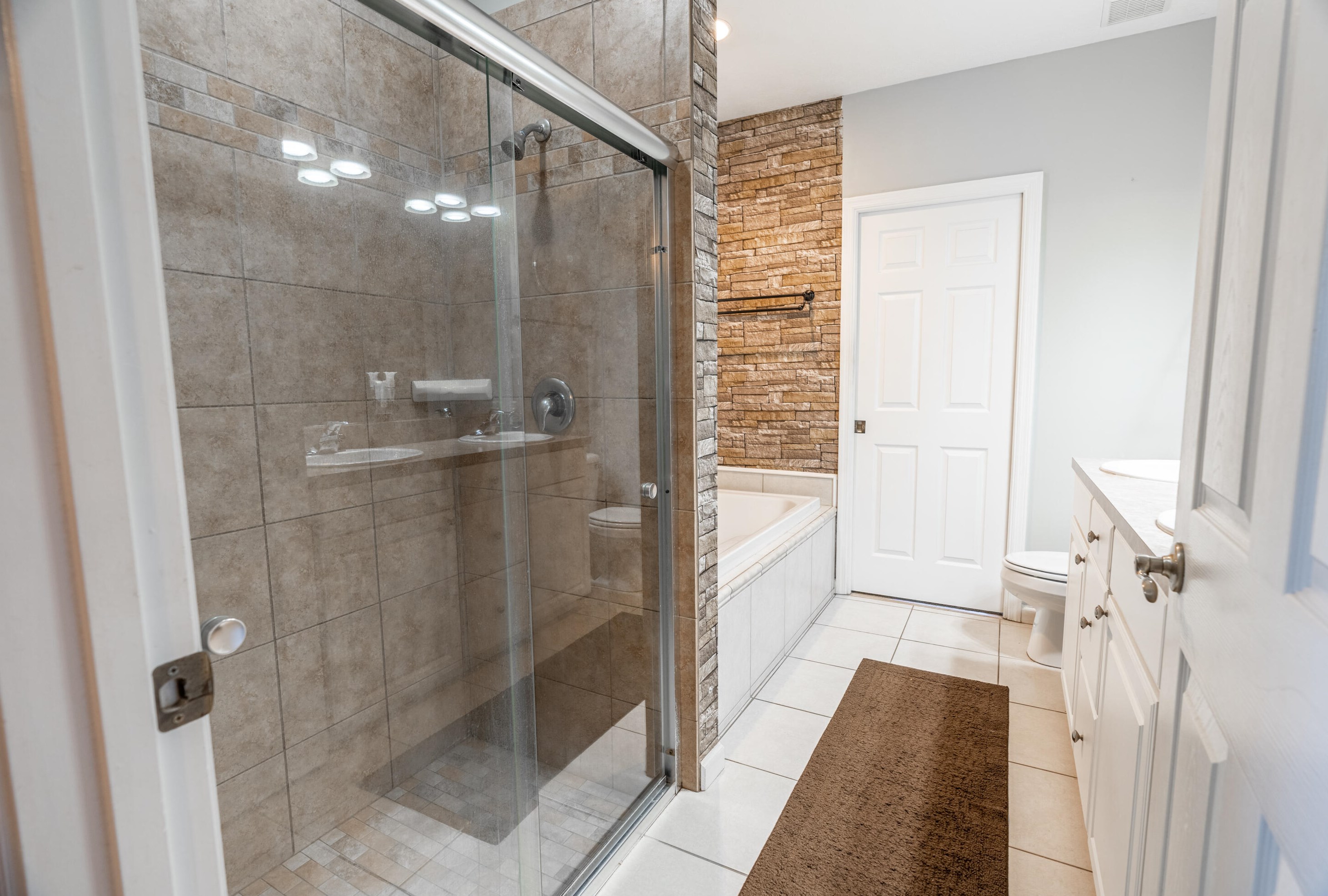 1641 Janette Ave, Fort Pierce FL 34953-1219 exterior