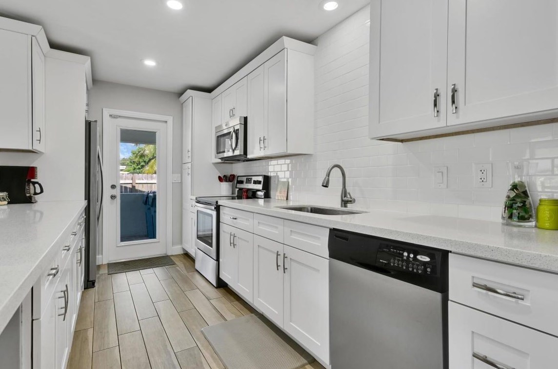 149 27th Way, Boynton Beach FL  33435-7610 exterior