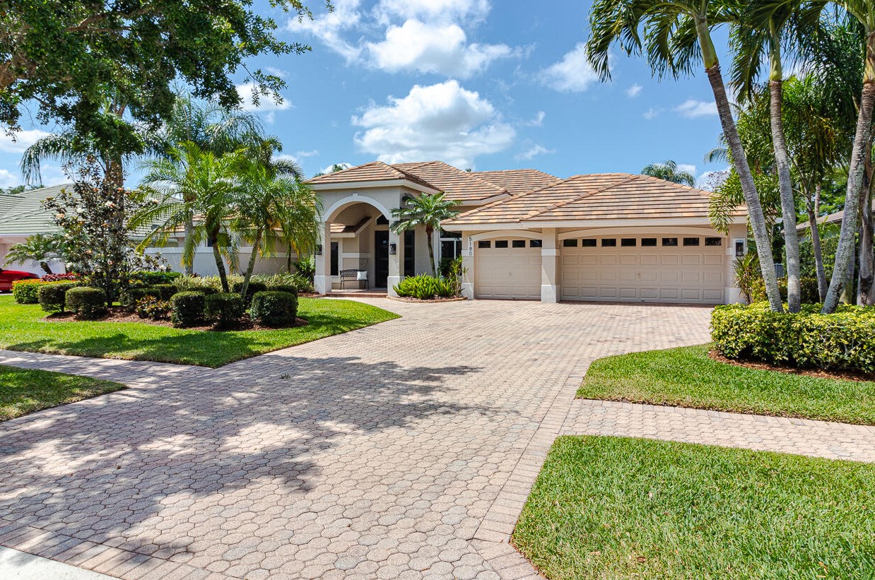 5180 Sw Hammock Creek Dr, Palm City, FL 34990