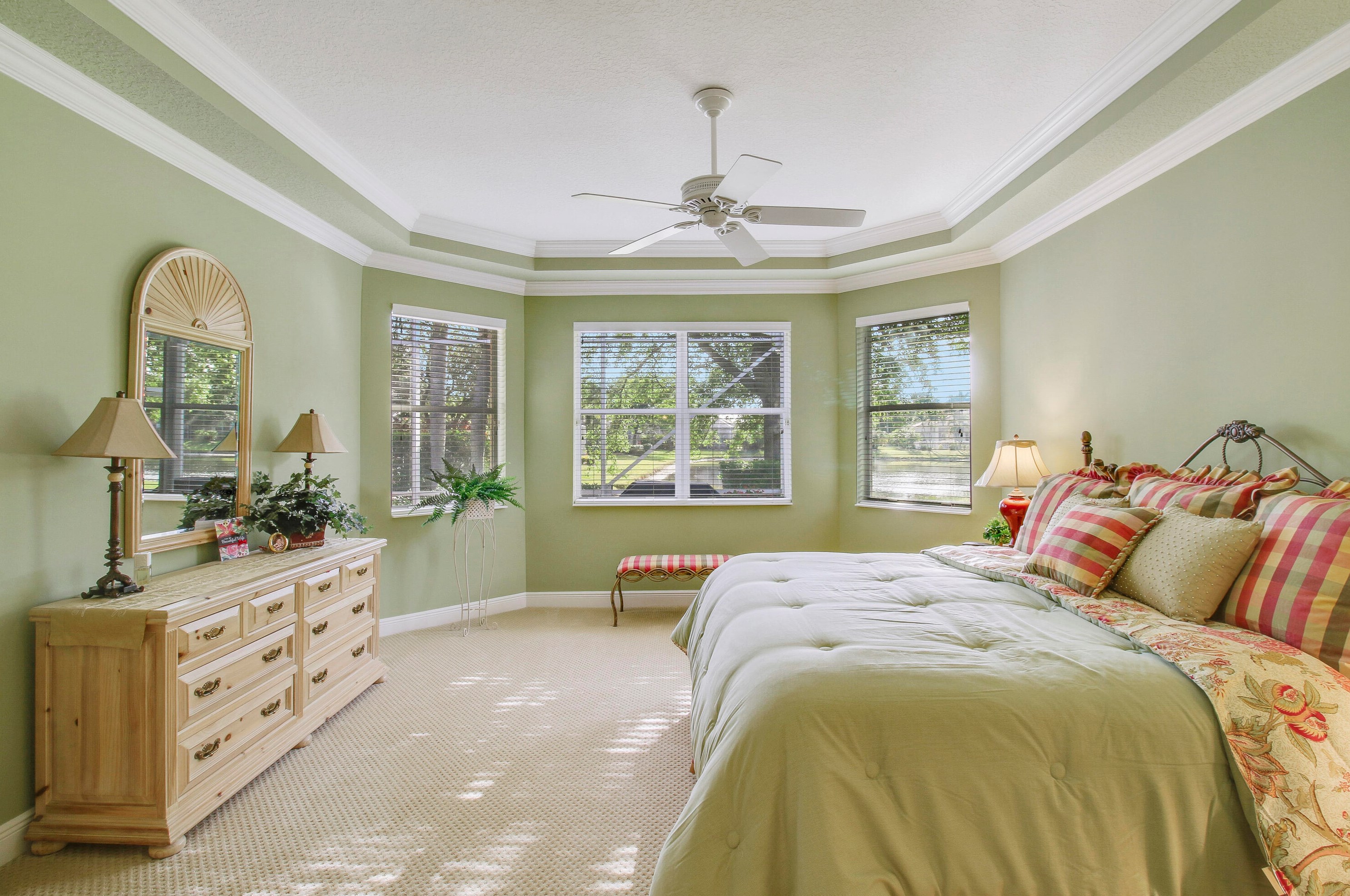 6694 Murano Way, Lake Worth FL  33467-4615 exterior