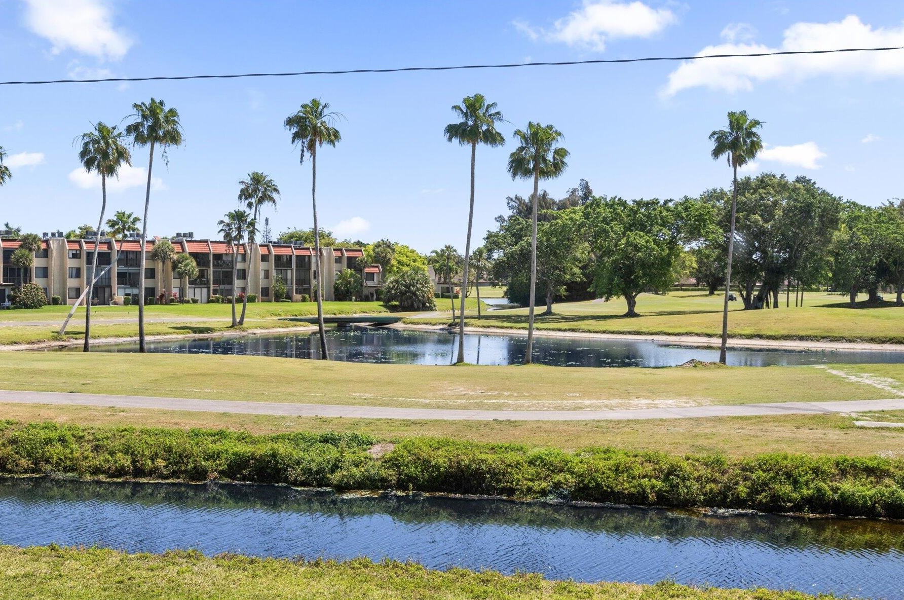 4692 Lucerne Lakes Blvd #204, Lake Worth, FL 33467