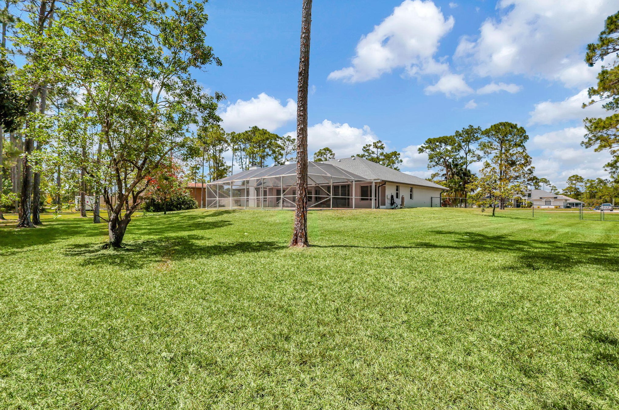 13462 Ky Lime Blvd, Town Of Loxahatchee Groves FL  33470-3098 exterior