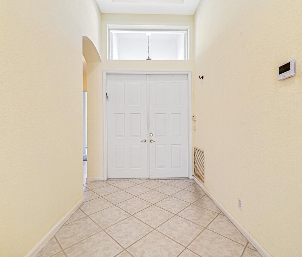 8796 Via Tuscany Dr, Boynton Beach, FL 33472-7144