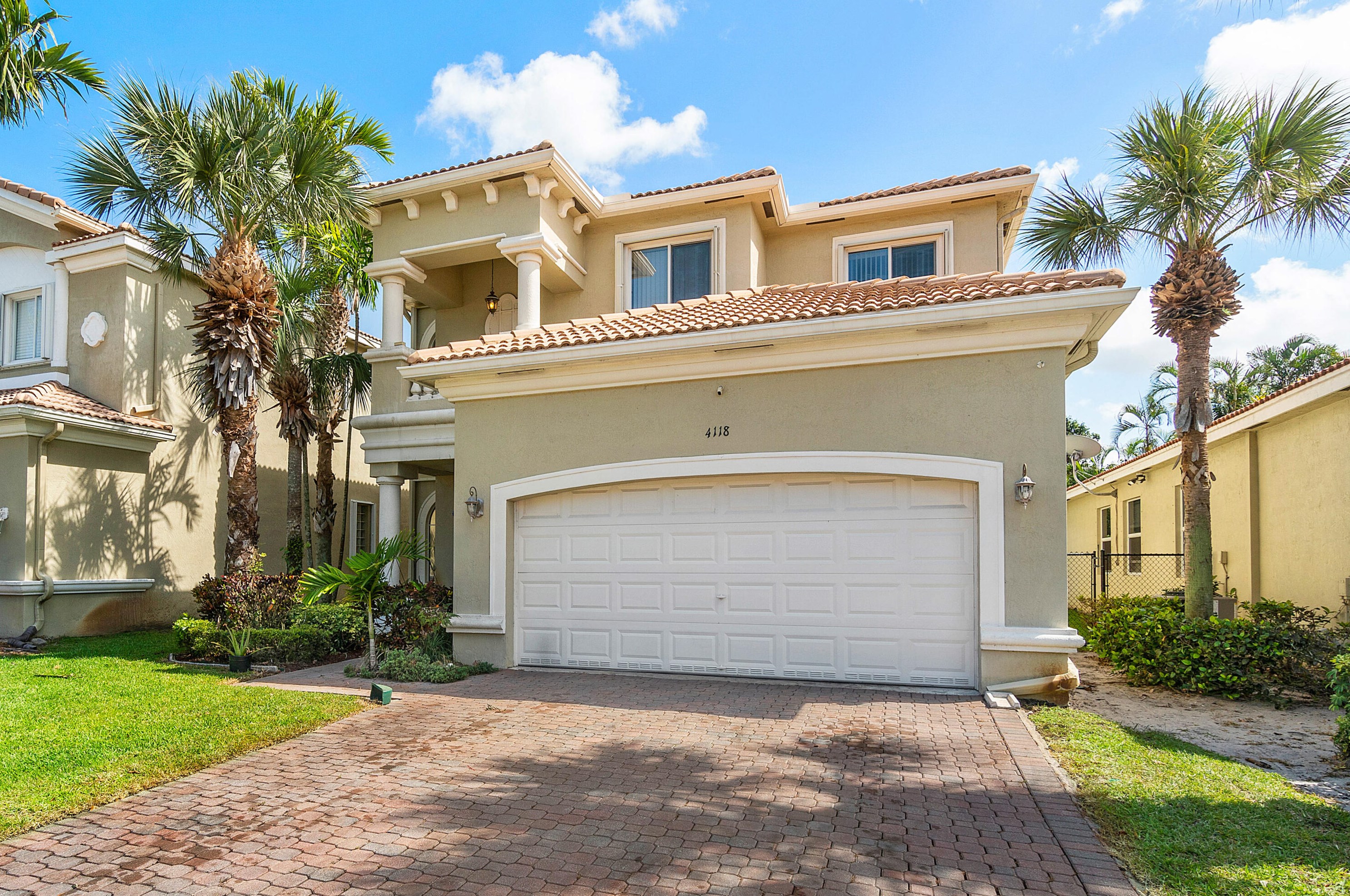 4118 Woodhill Pl, Boynton Beach, FL 33436-9430