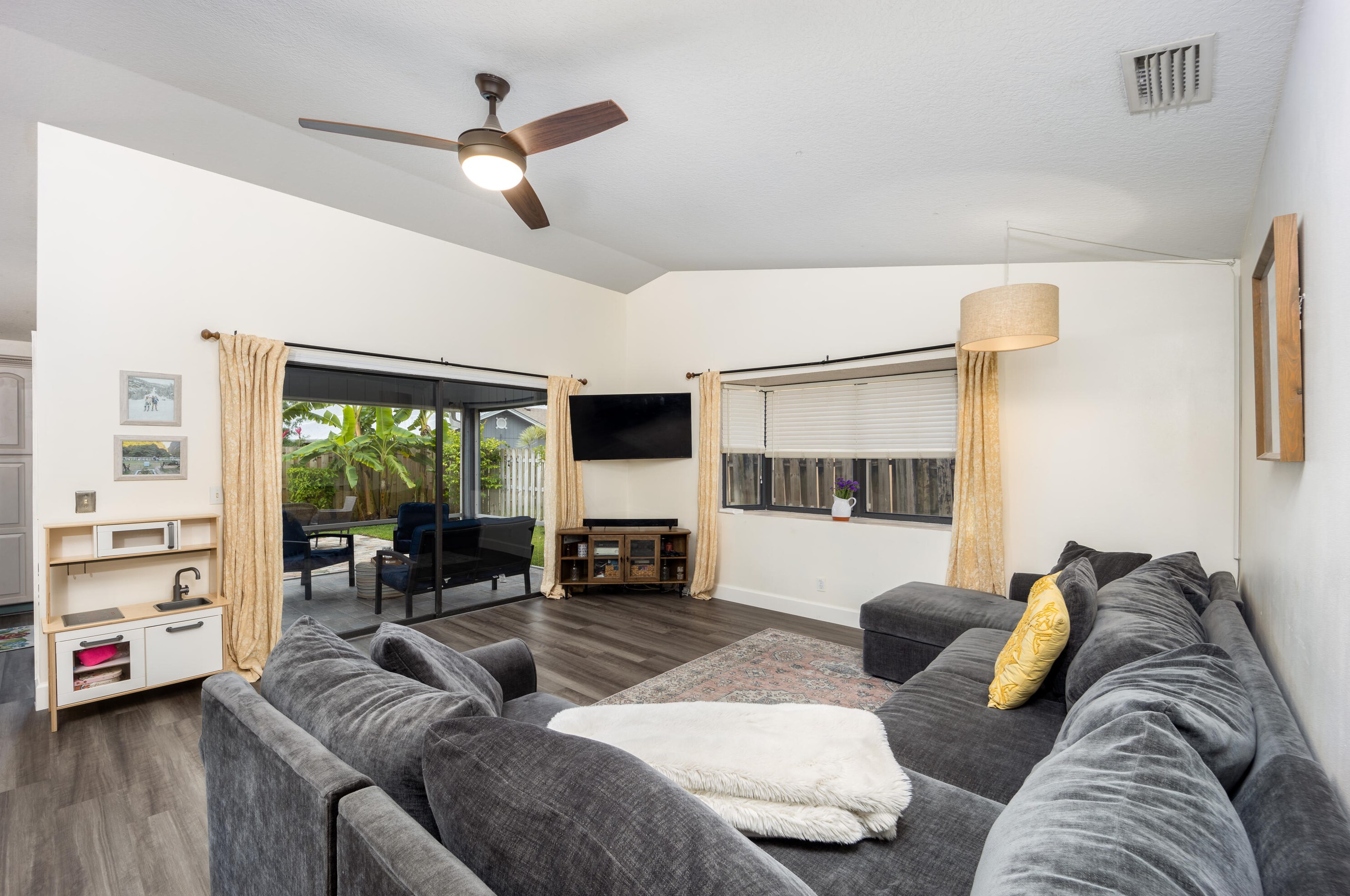 4270 Boxleaf Pl, Stuart FL  34997-2253 exterior