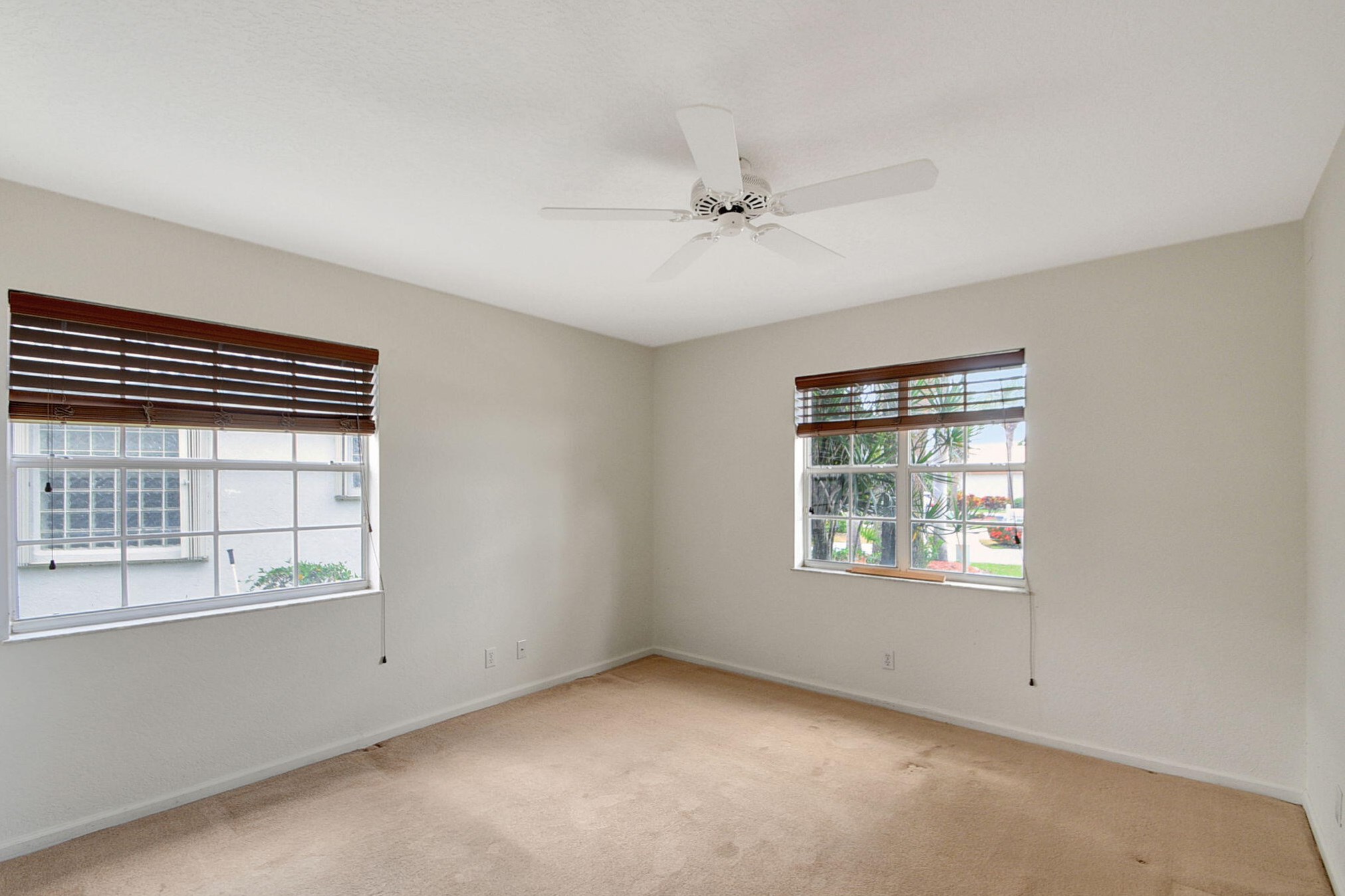 6194 Bay Is Dr, Boynton Beach FL 33437-4113 exterior