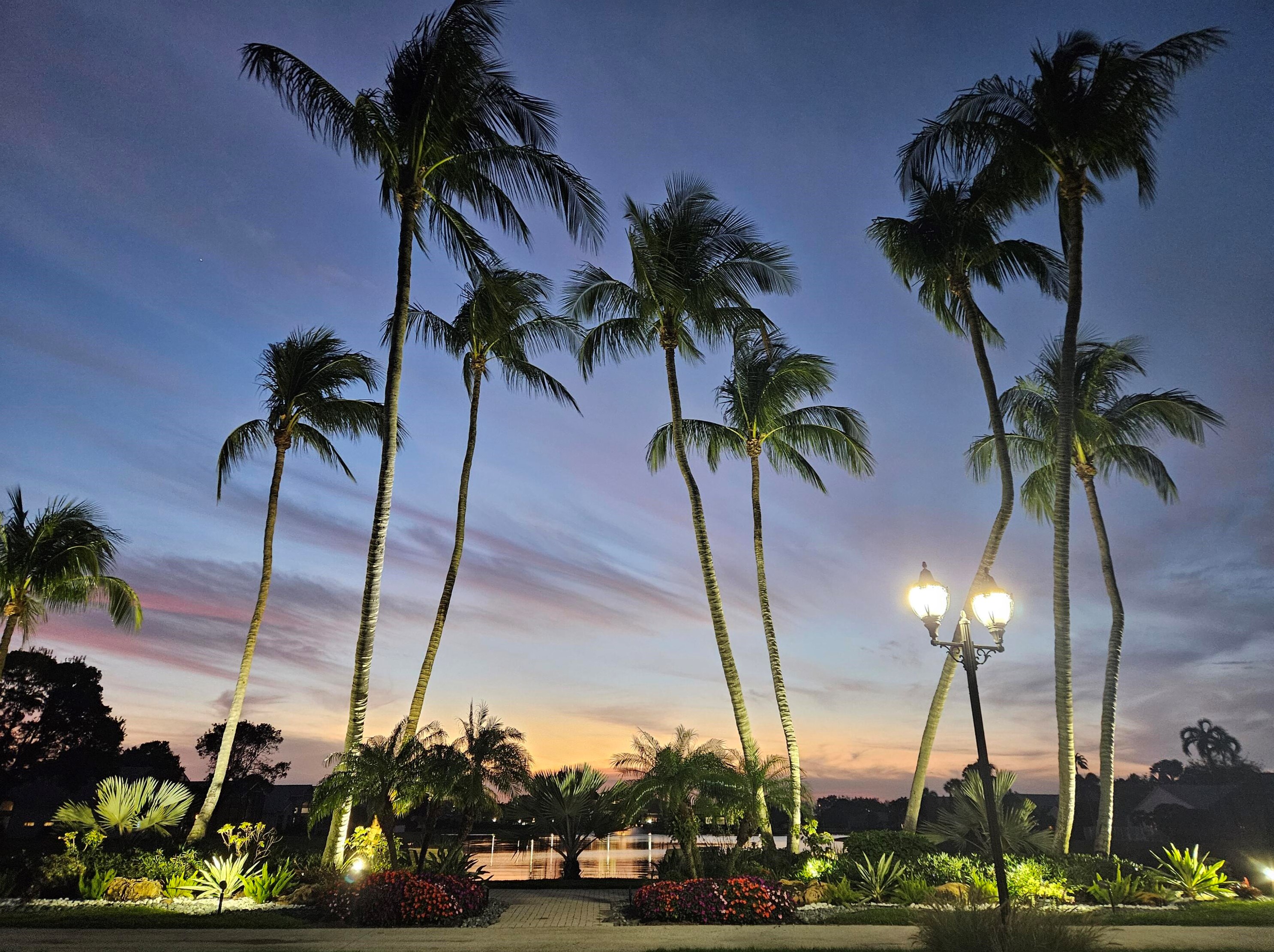 7554 Las Cruces Ct, Boynton Beach FL 33437-6645 exterior