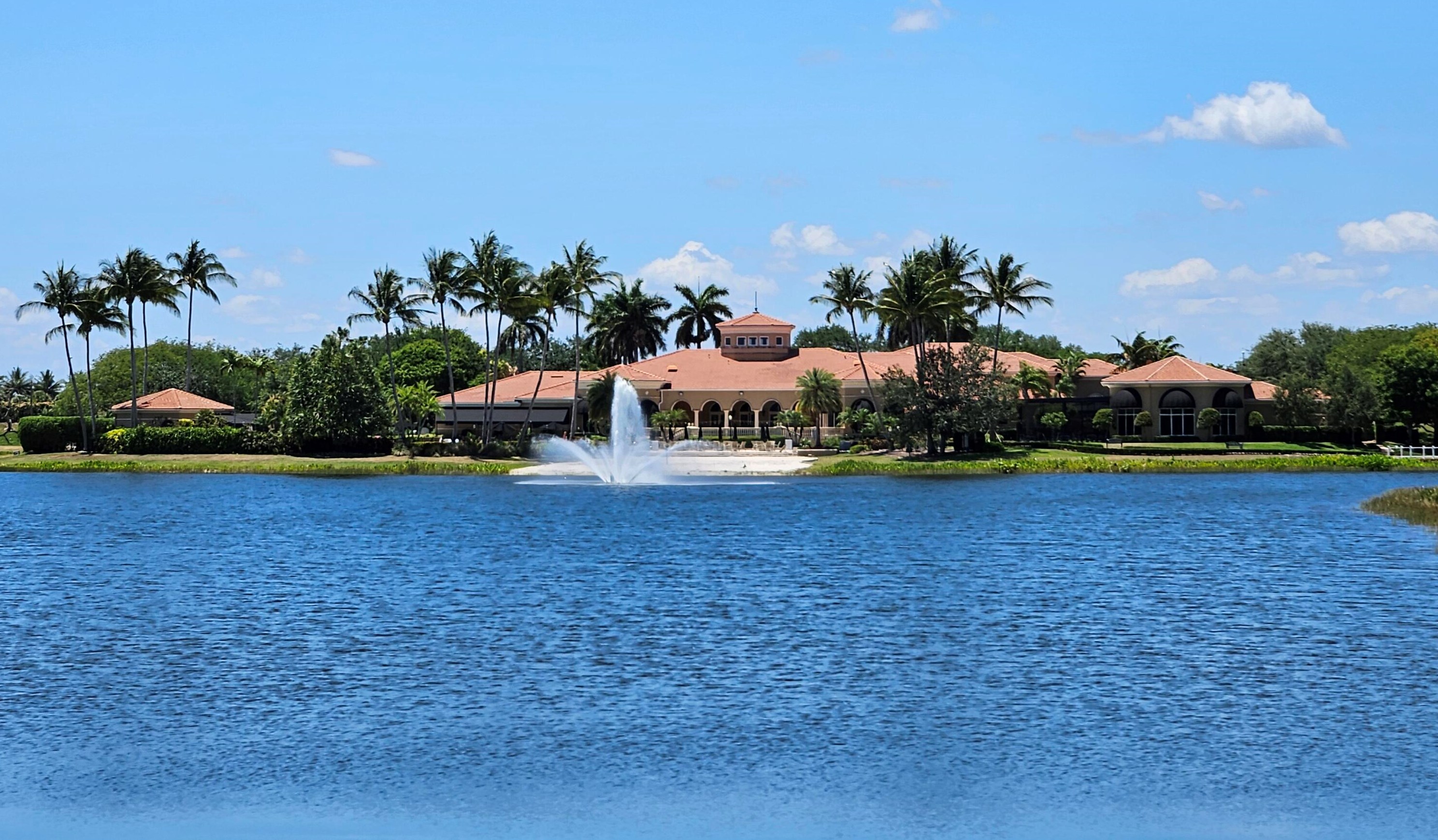 7554 Las Cruces Ct, Boynton Beach FL 33437-6645 exterior