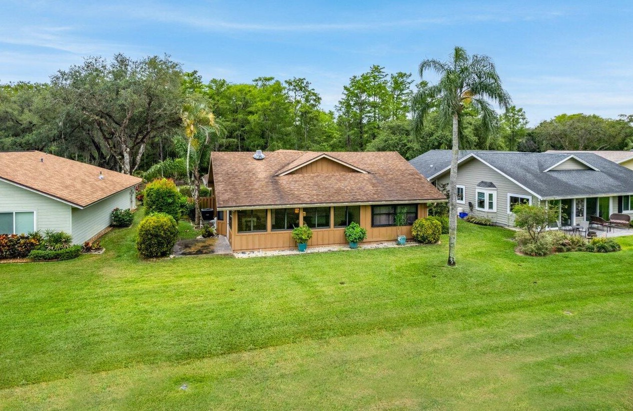 8161 Eaglewood Way, Hobe Sound FL 33455-7655 exterior