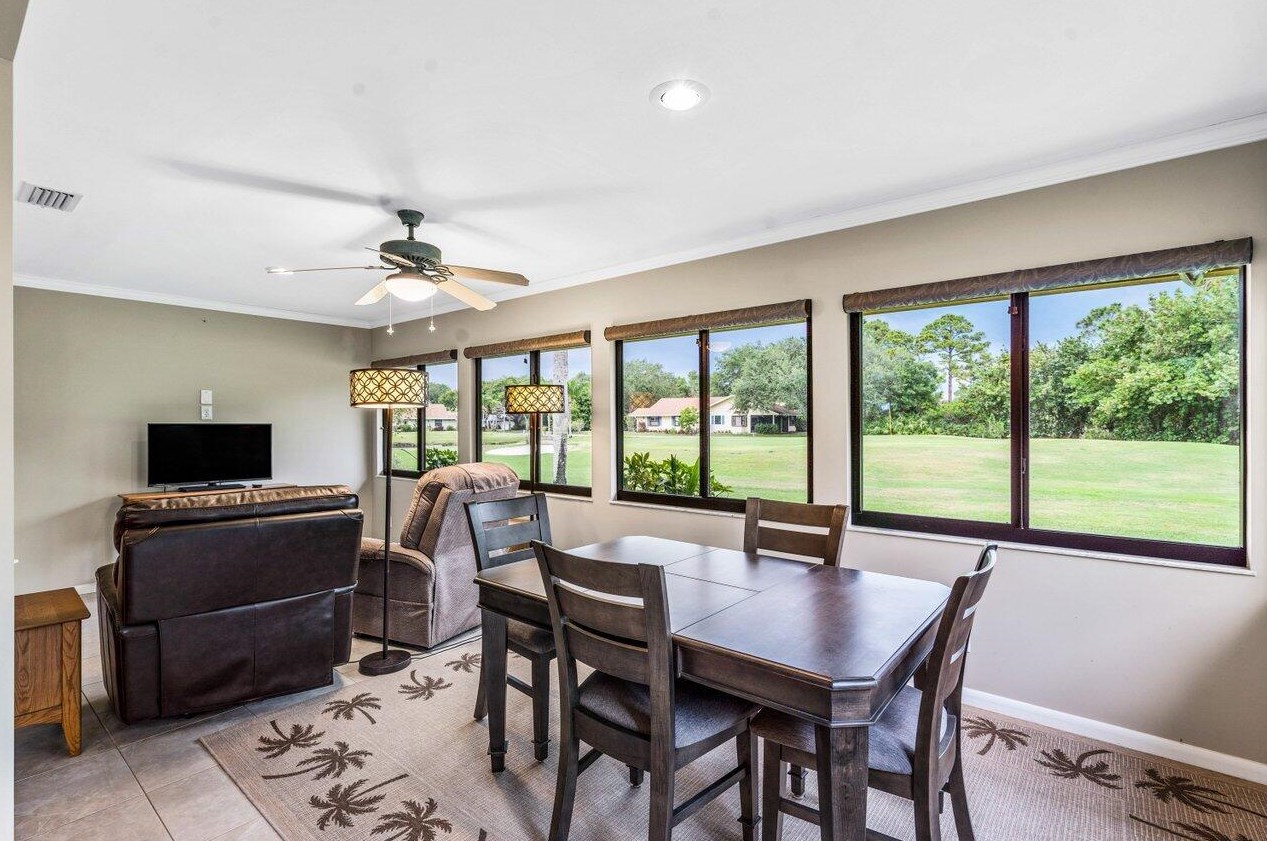 8161 Eaglewood Way, Hobe Sound FL 33455-7655 exterior