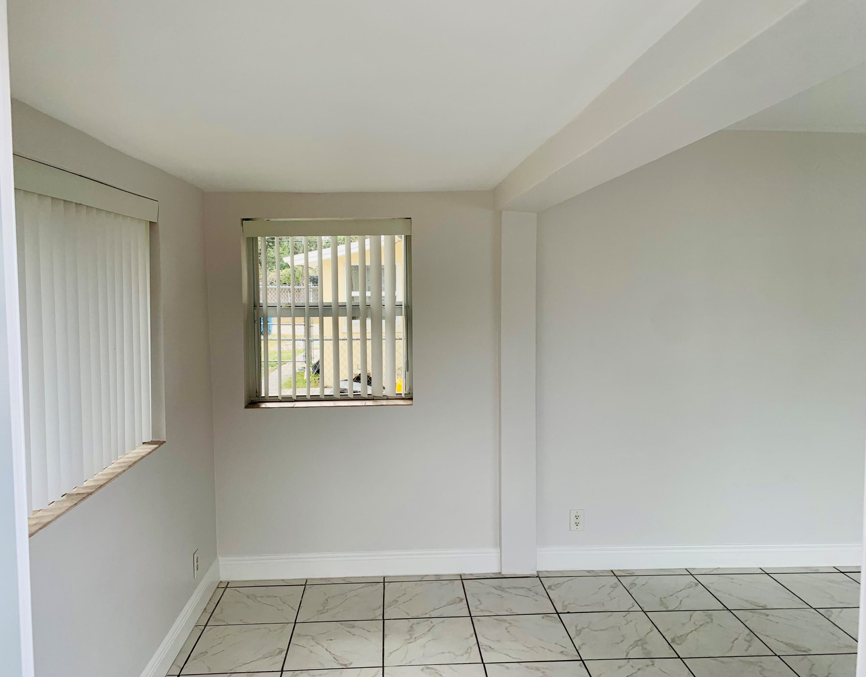 417 2nd St, Boynton Beach, FL 33435-3831