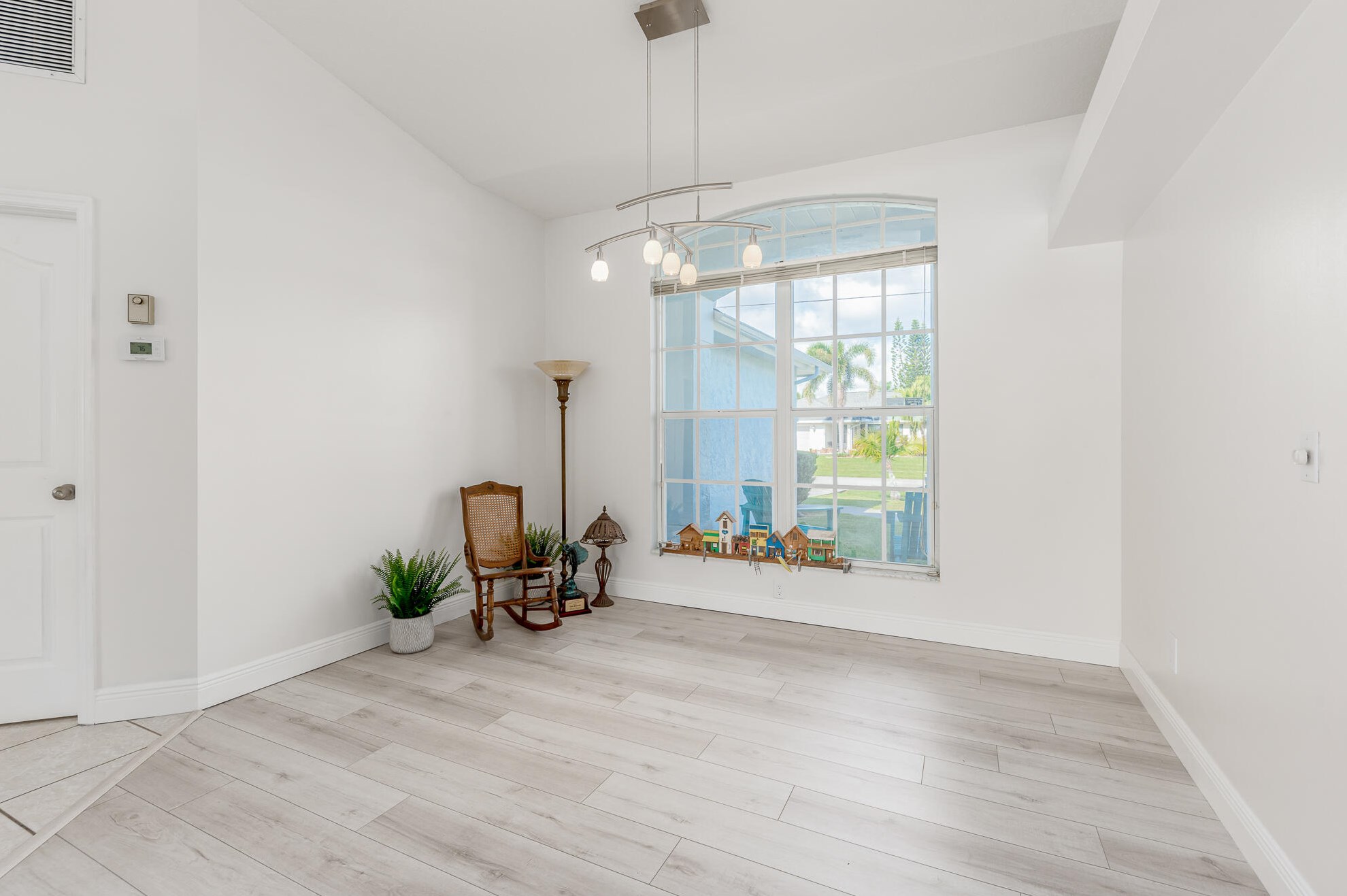 1937 Mantua St, Fort Pierce FL  34952-6736 exterior