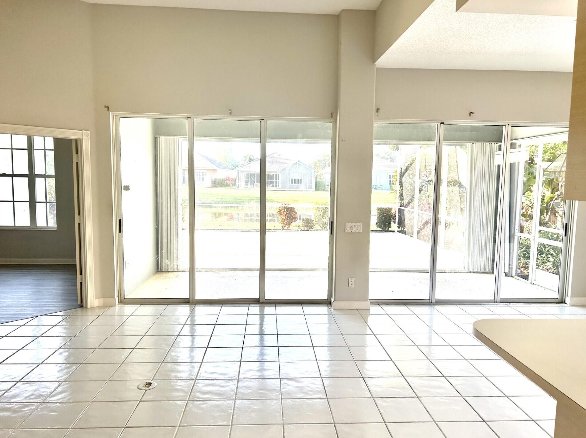 249 Bentley Cir, Fort Pierce FL  34986-2441 exterior