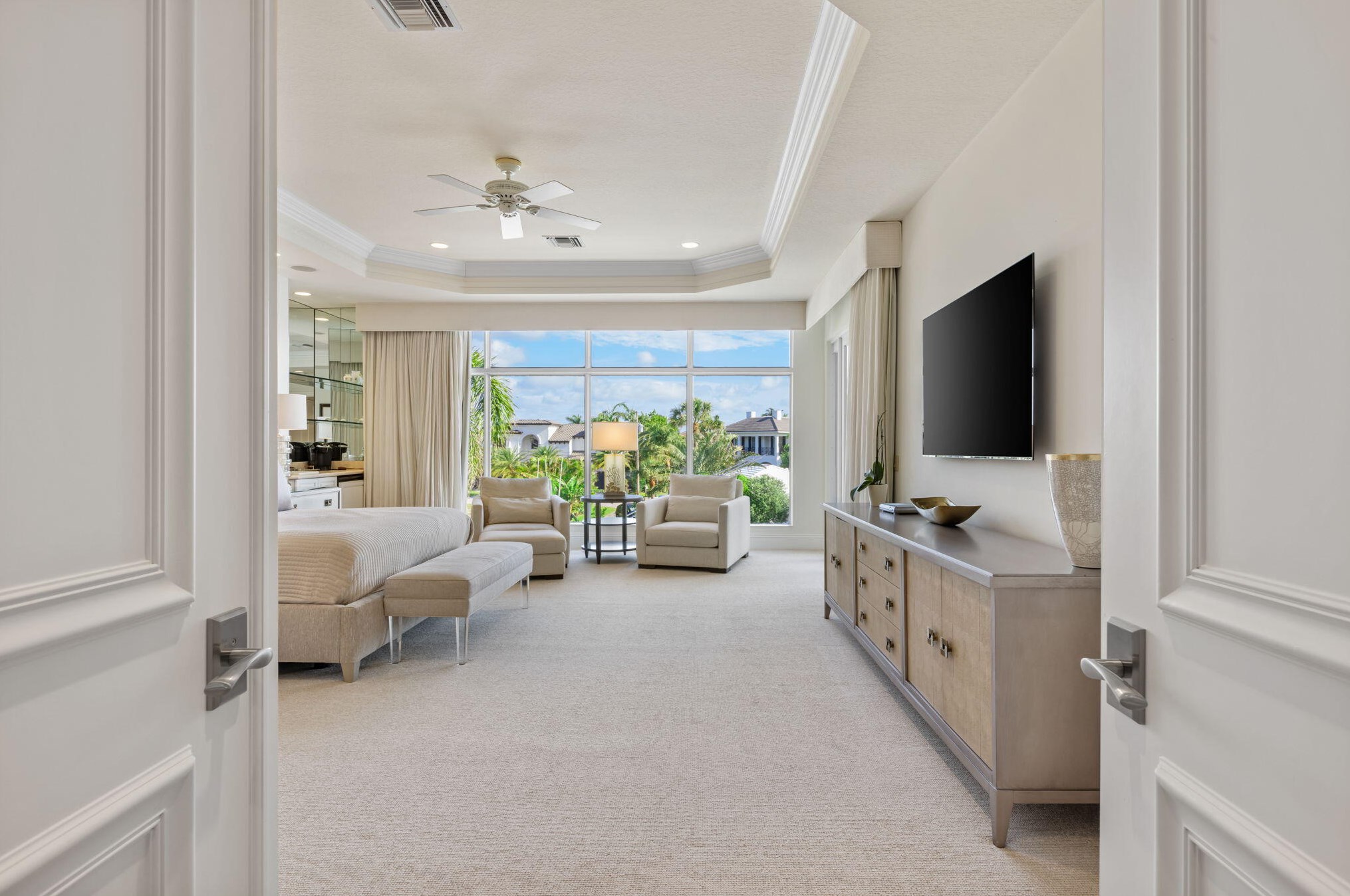 883 Glouchester St, Boca Raton FL 33487-3211 exterior