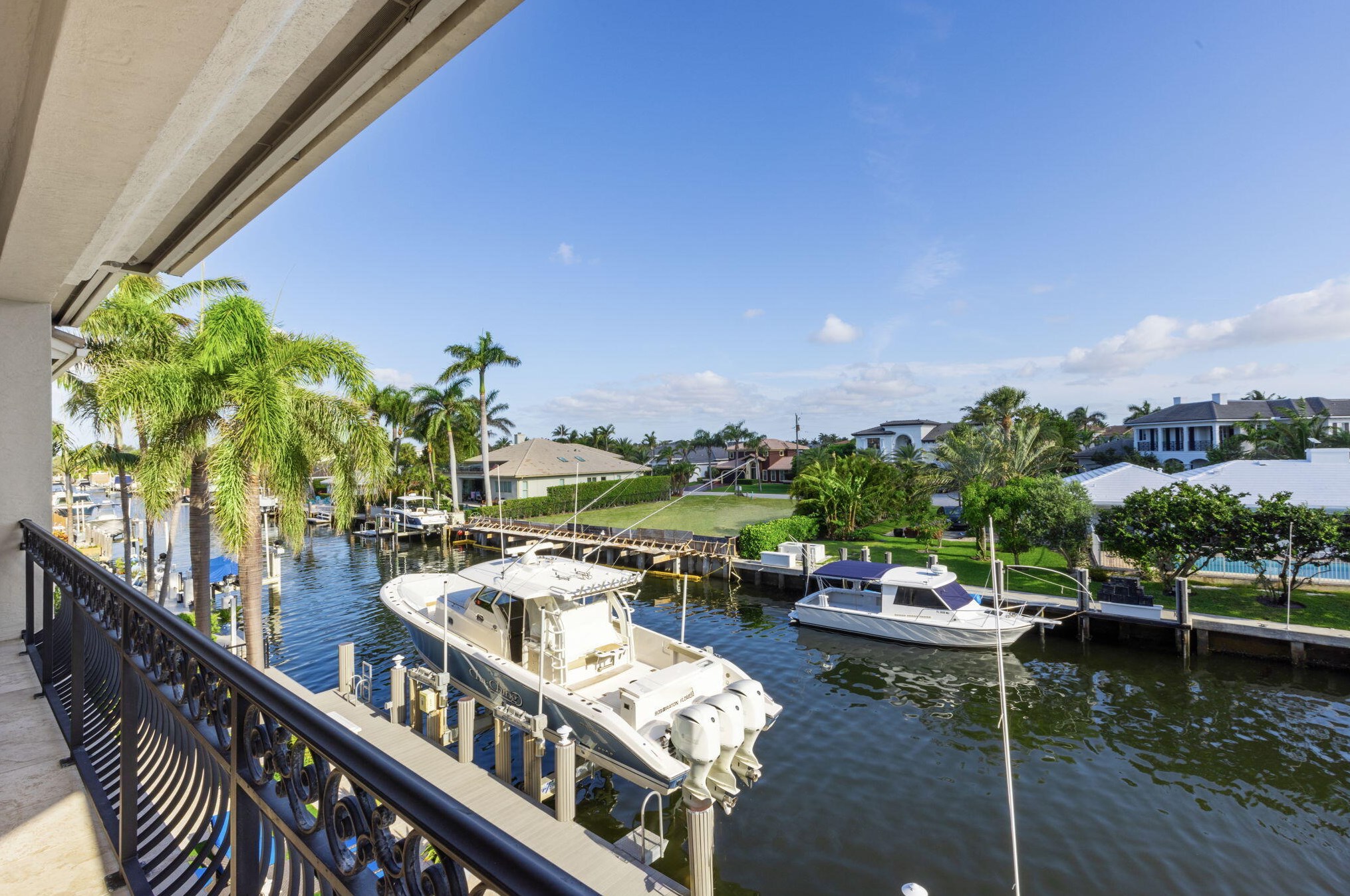 883 Glouchester St, Boca Raton FL 33487-3211 exterior