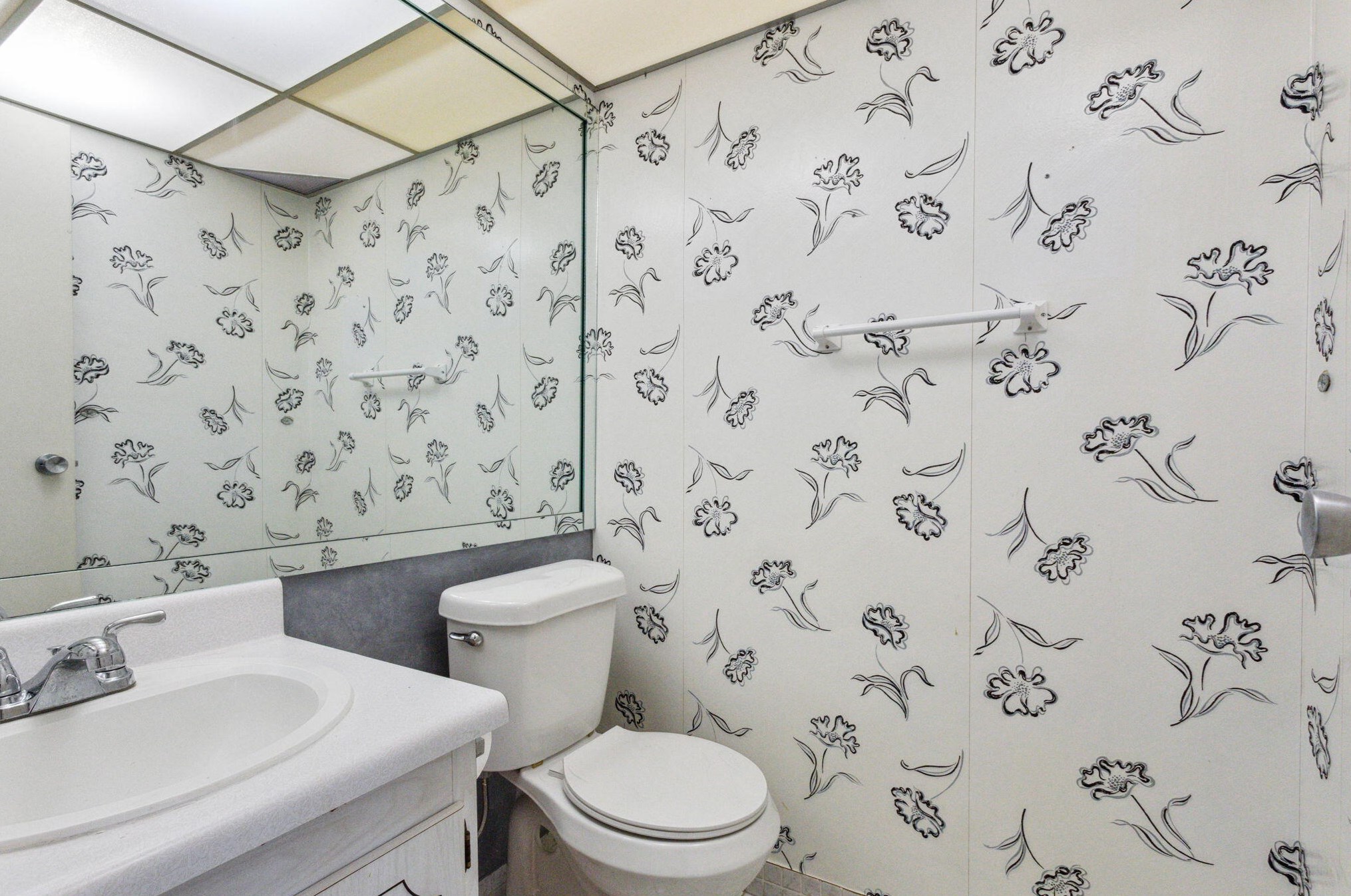 515 Monaco K, Delray Beach FL  33446-1445 exterior