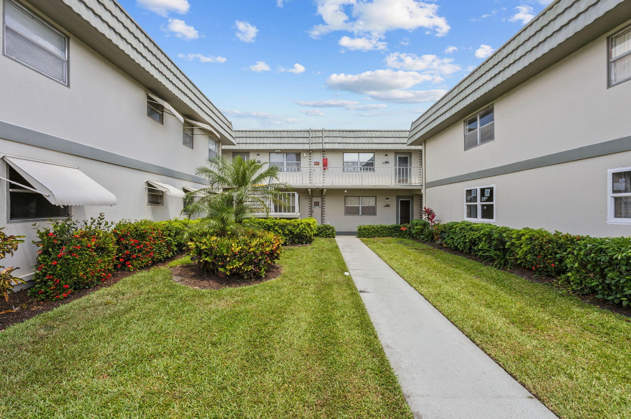 515 Monaco K, Delray Beach FL  33446-1445 exterior