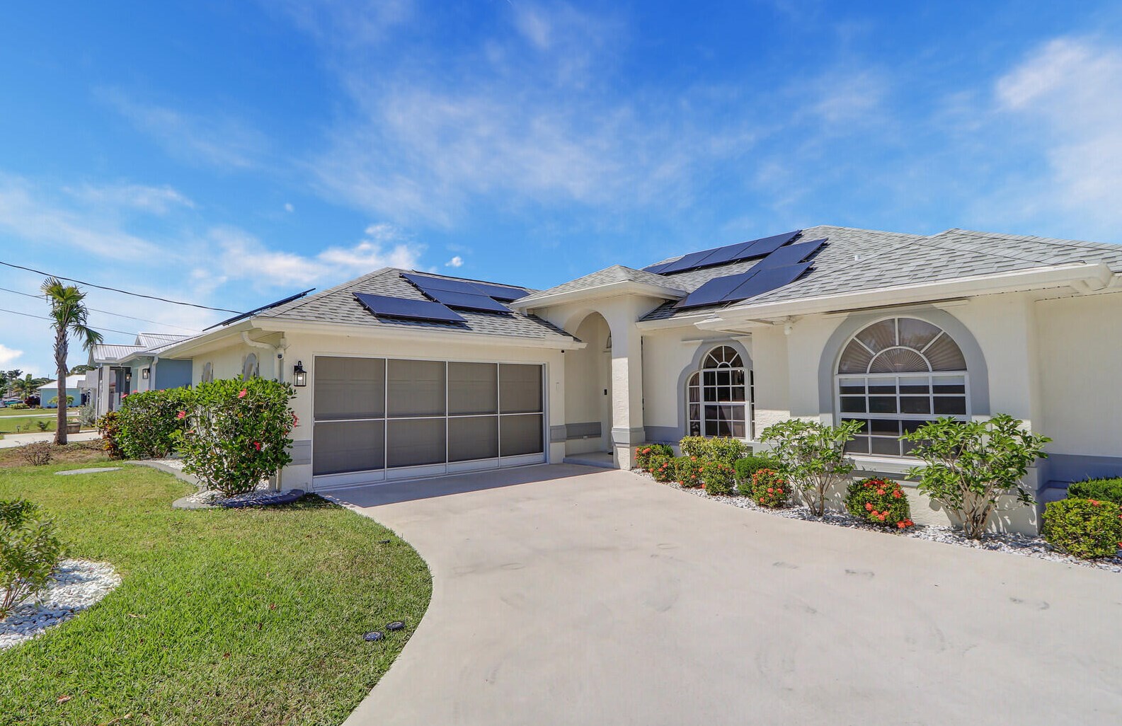 192 Dalton Cir, Fort Pierce, FL 34953-5844