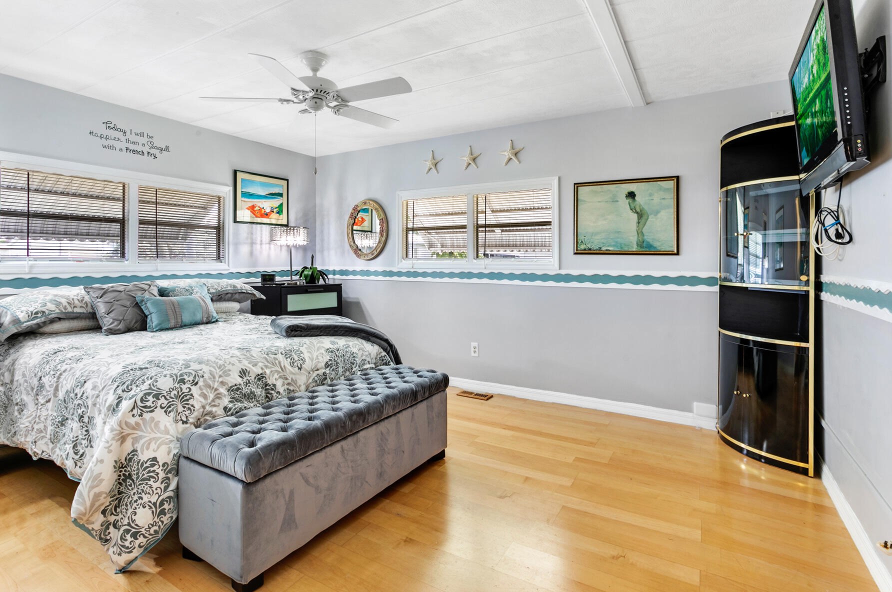 10024 Granada Bay, Boynton Beach FL 33436-2221 exterior