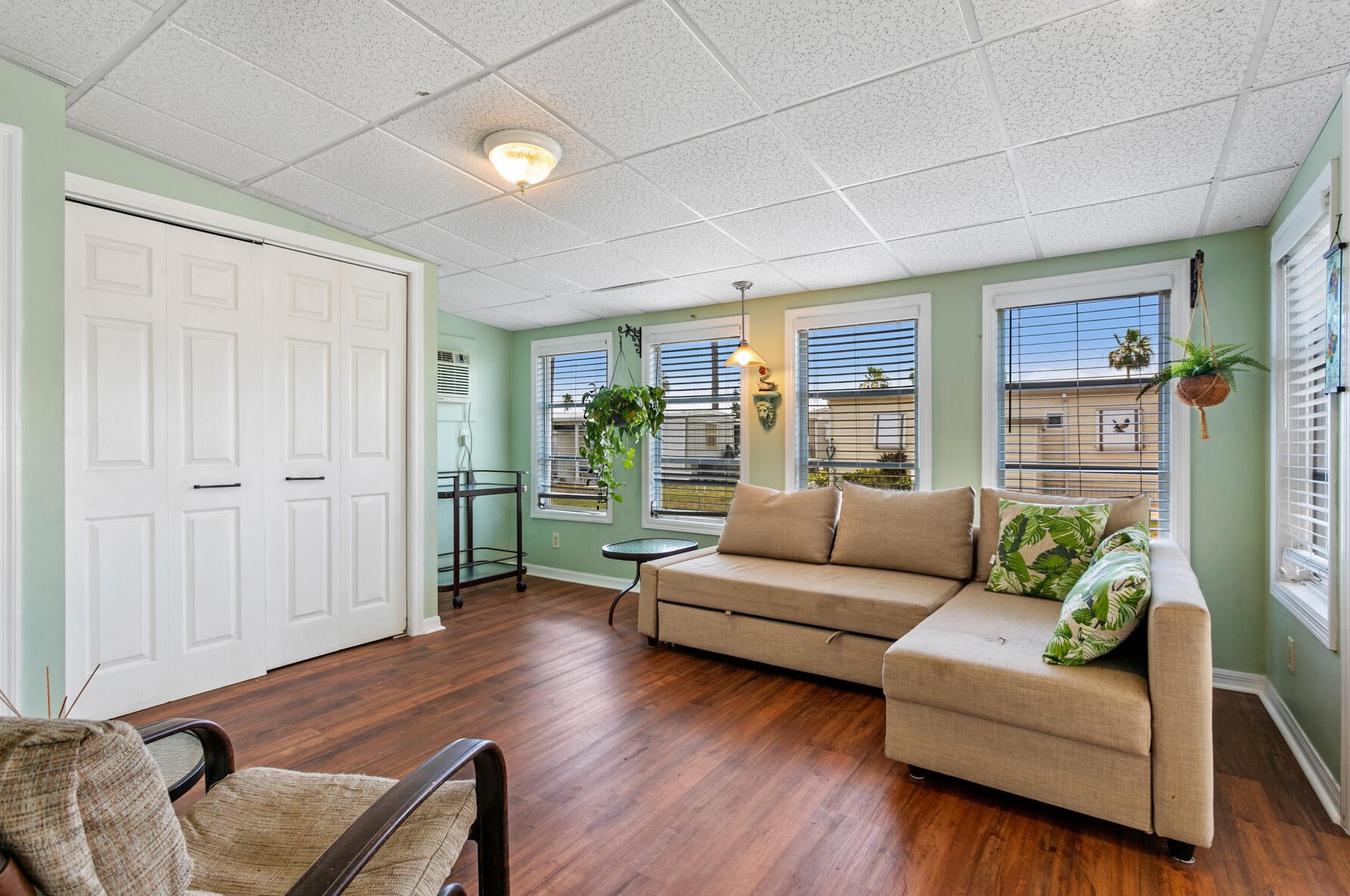 10024 Granada Bay, Boynton Beach FL 33436-2221 exterior