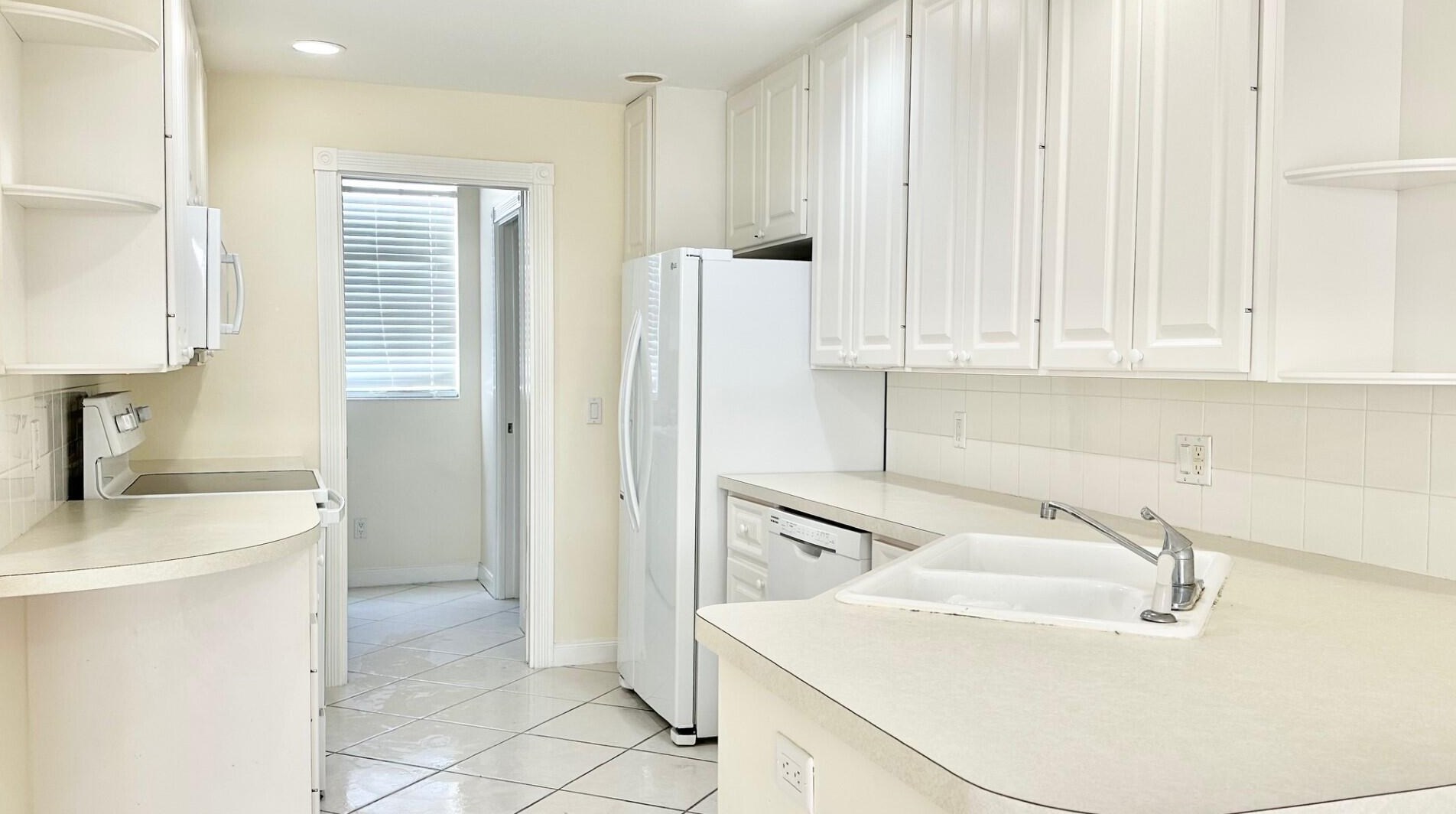 2171 Tigris Dr, West Palm Beach, FL 33411-5764