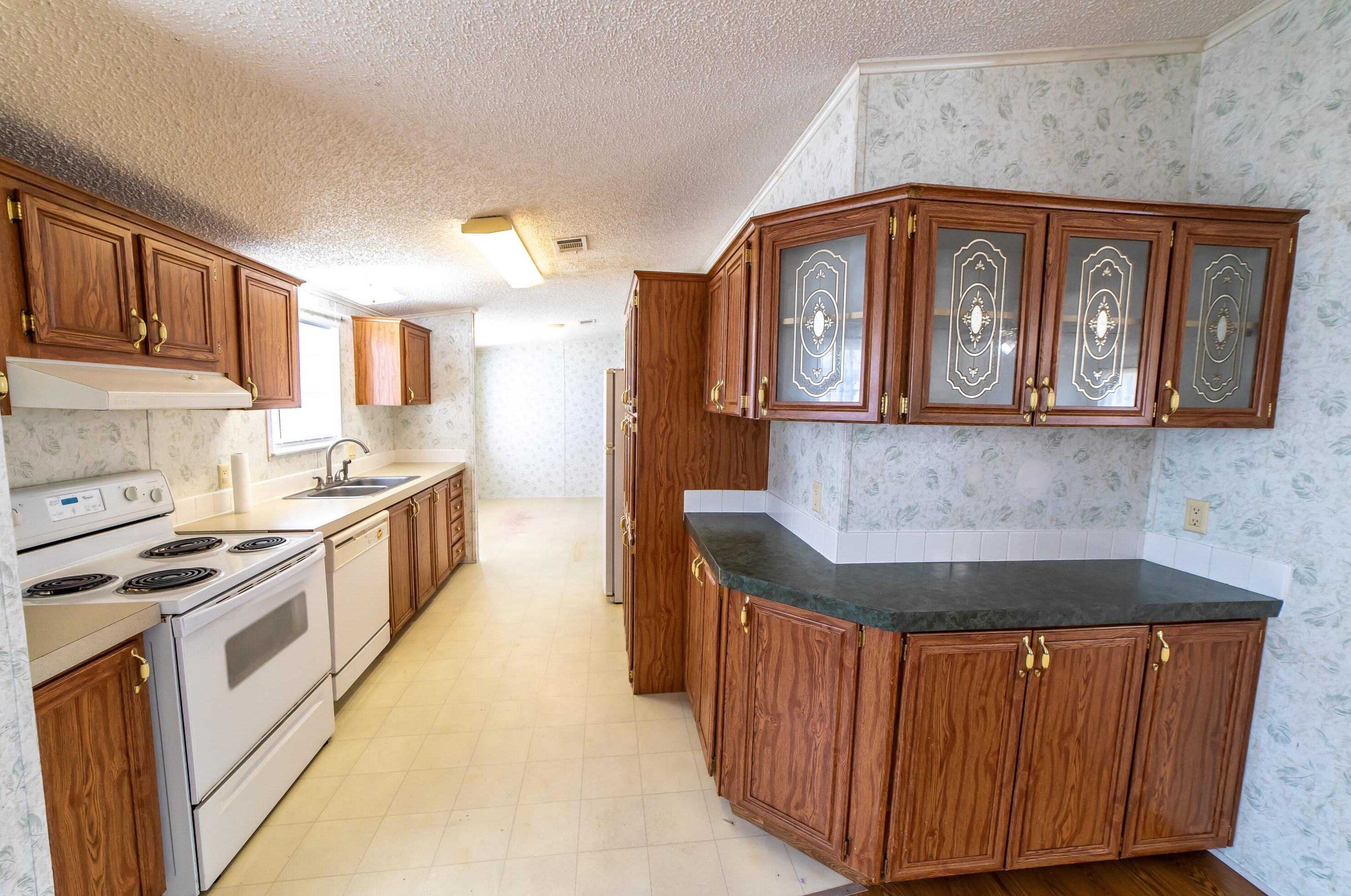 407 9 Ave, Okeechobee FL 34972-4511 exterior