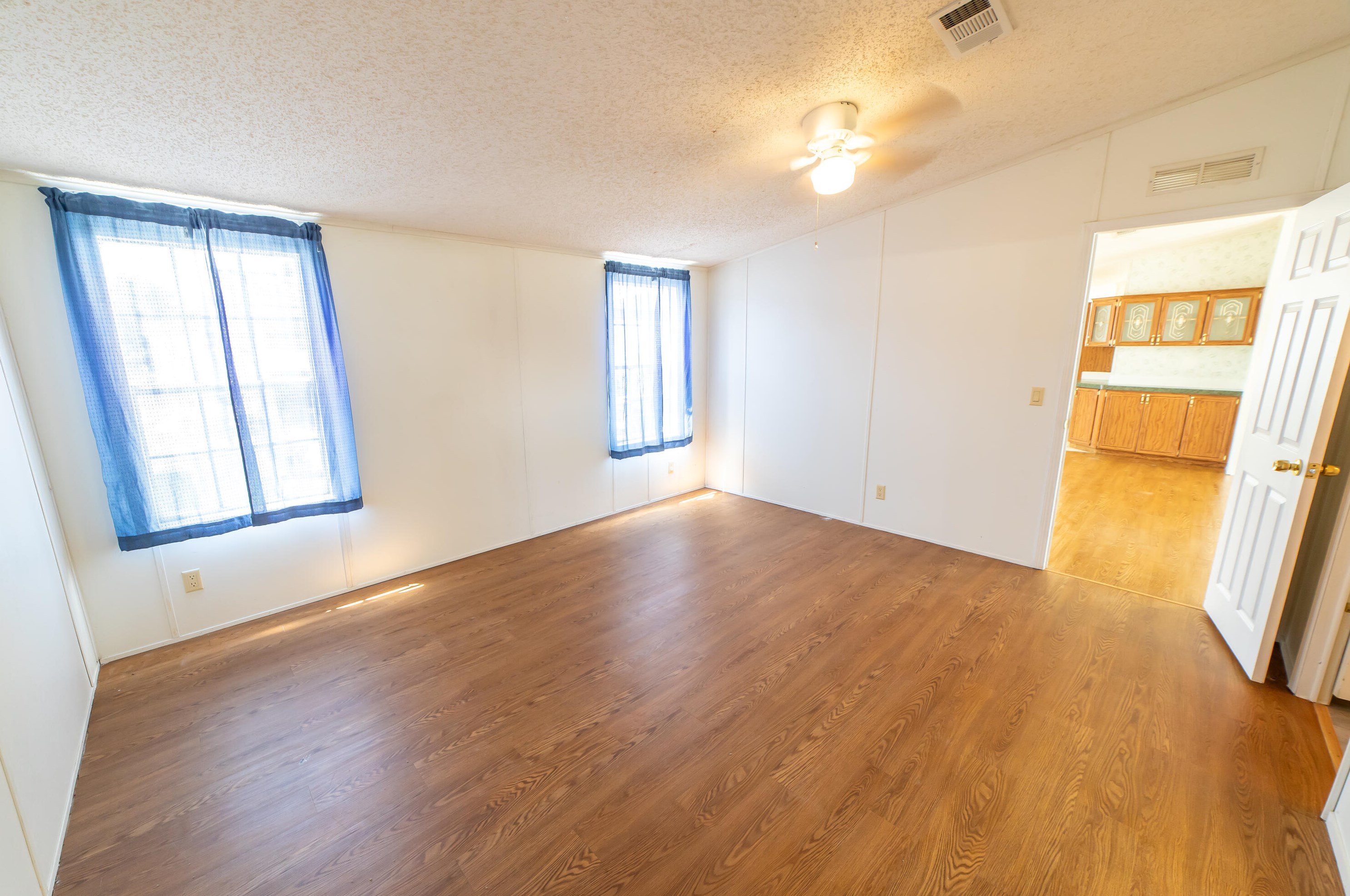 407 9 Ave, Okeechobee FL 34972-4511 exterior