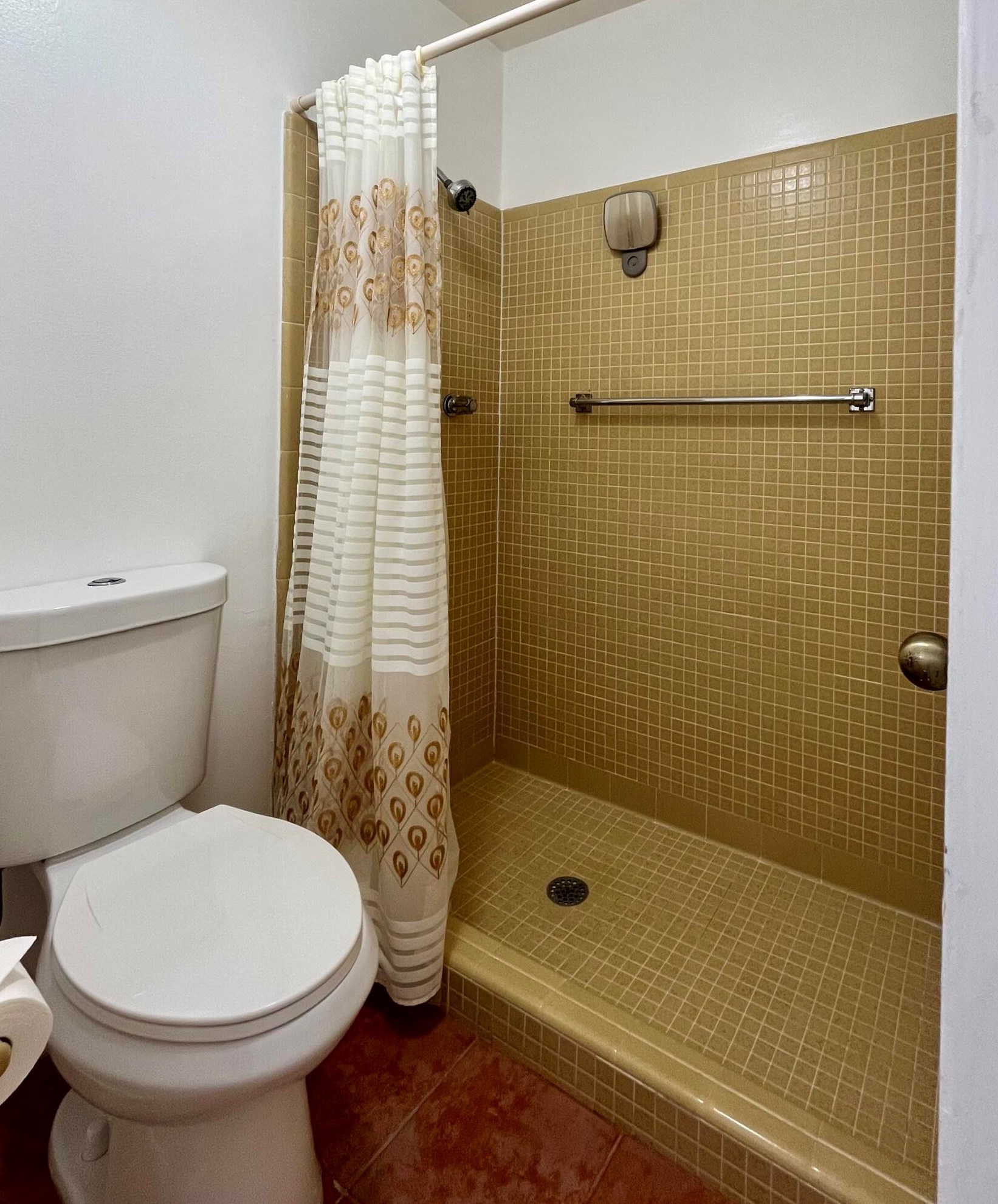 1933 Robalo Dr, Vero Beach FL  32960-5240 exterior