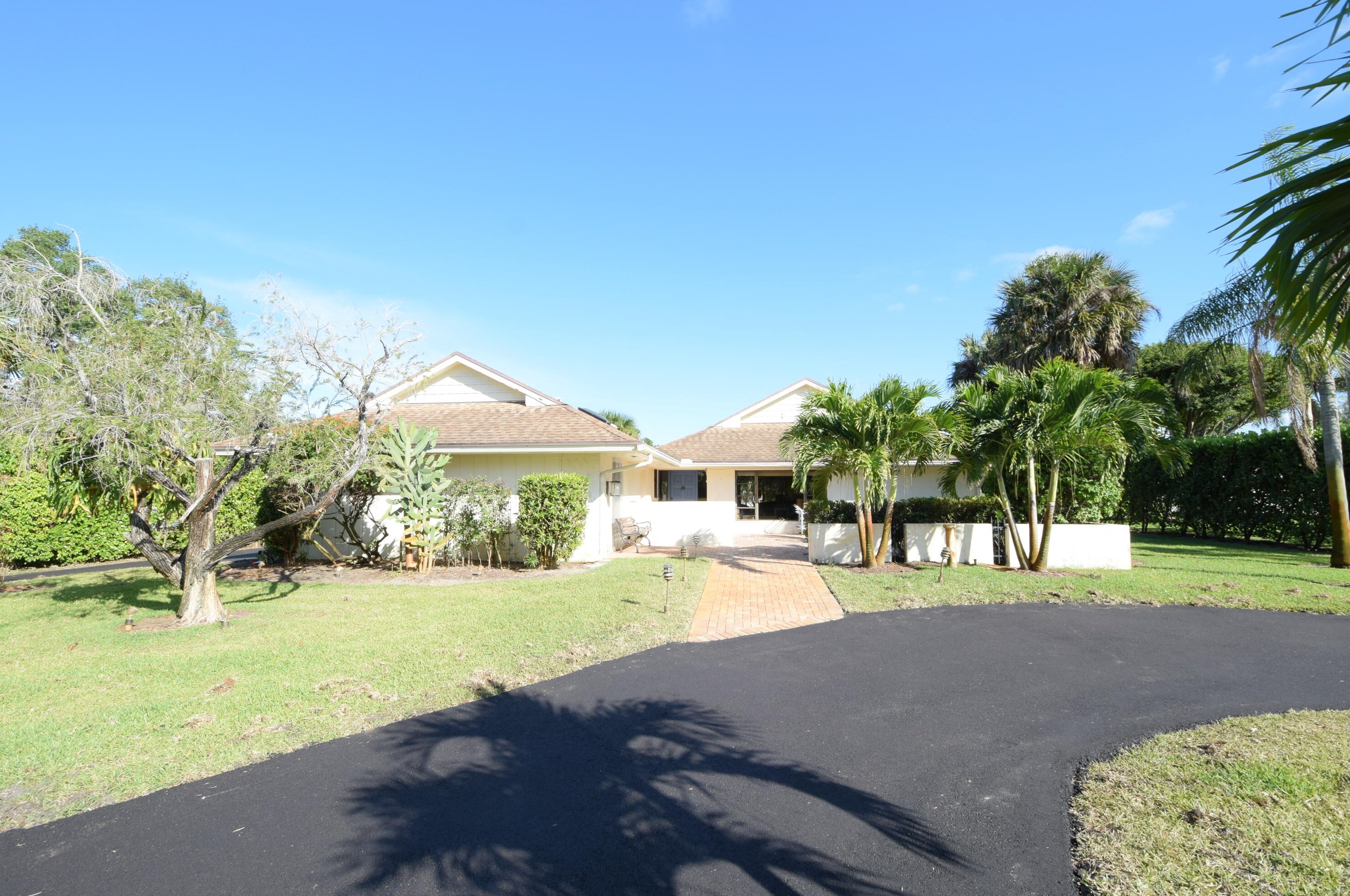 4050 Whiticar Way, Stuart, FL 34997-6138