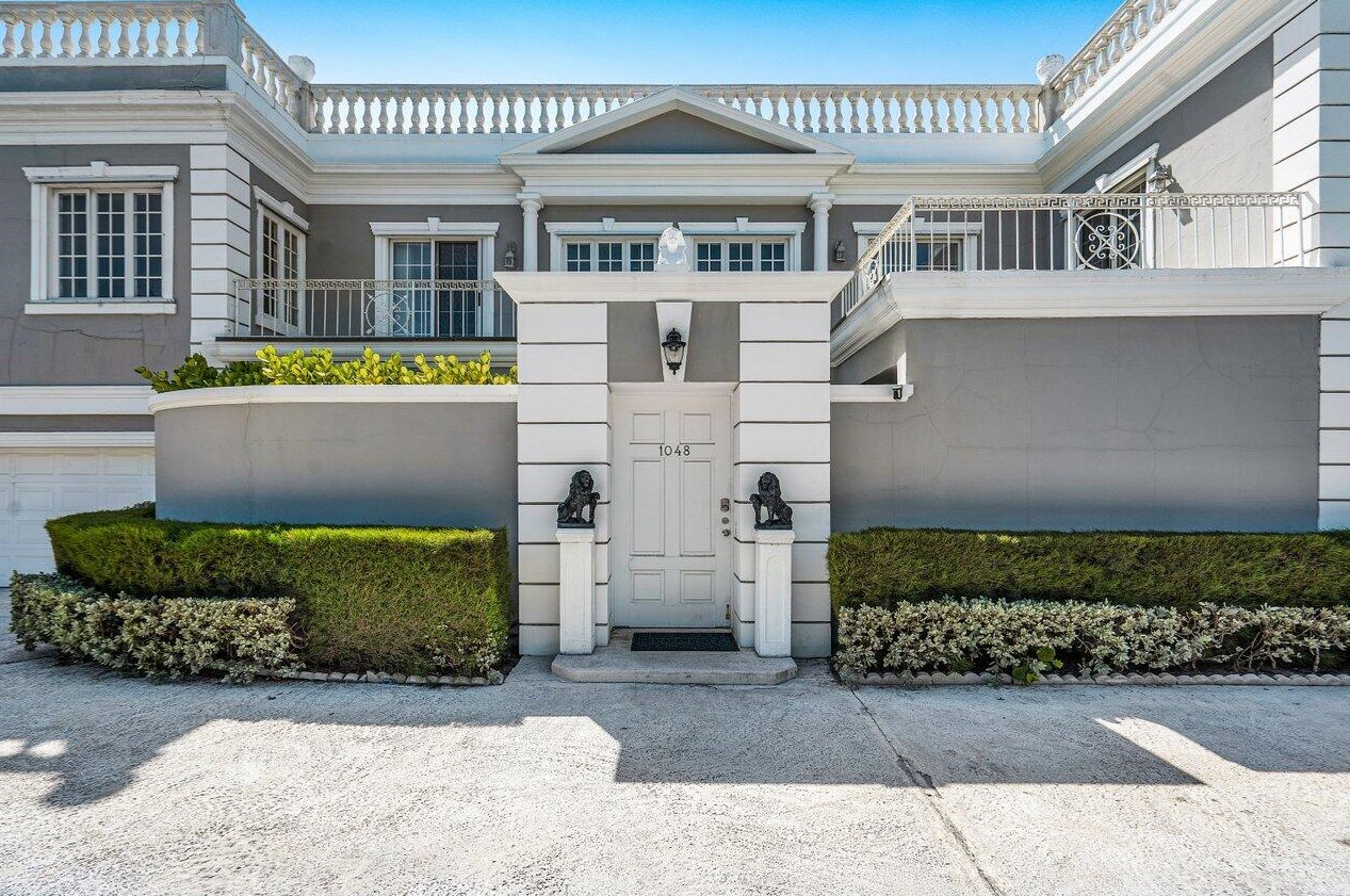 1048 S Ocean Blvd, Palm Beach, FL 33480