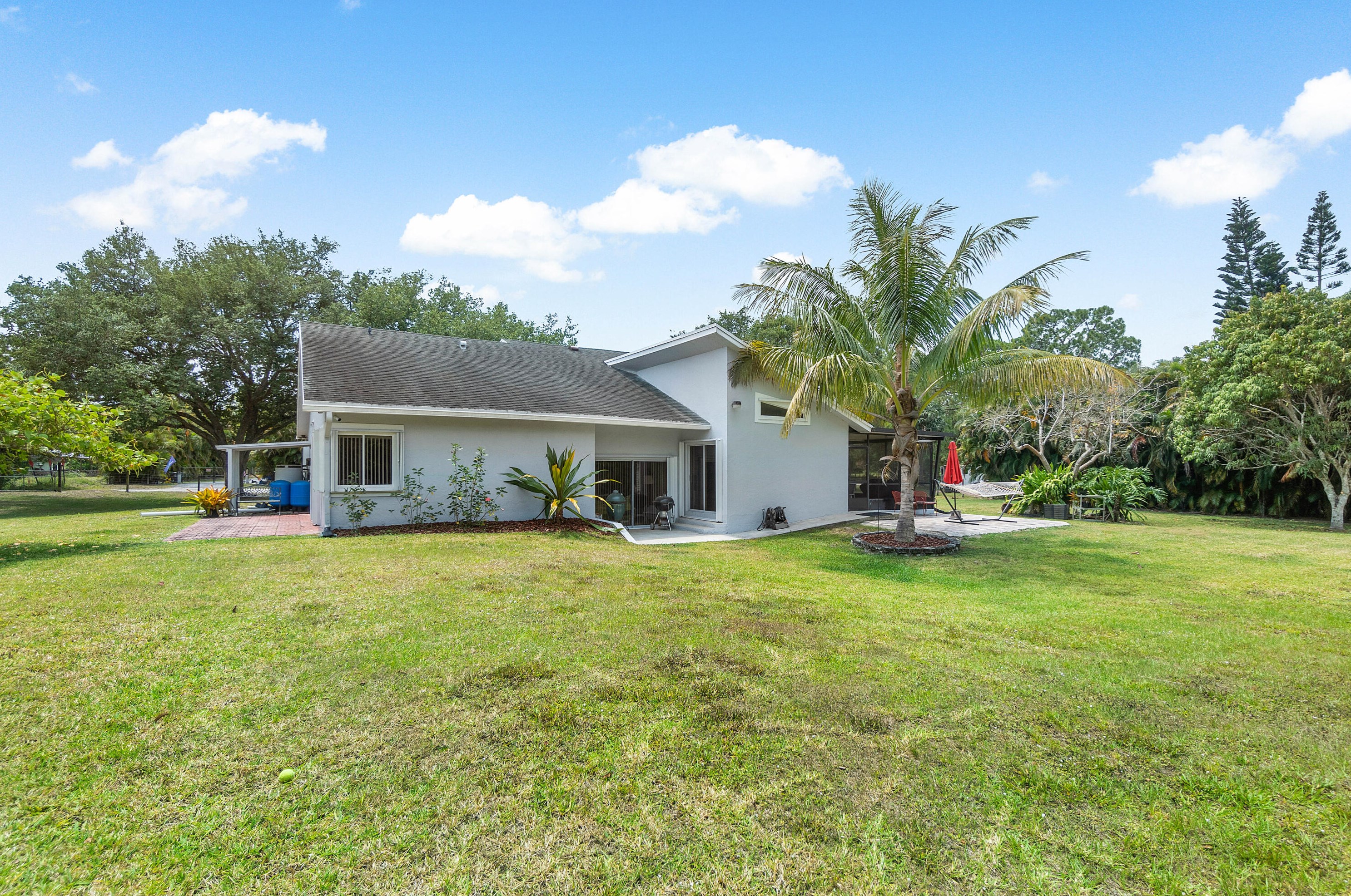 16243 Aintree Dr, Town Of Loxahatchee Groves, FL 33470-4112