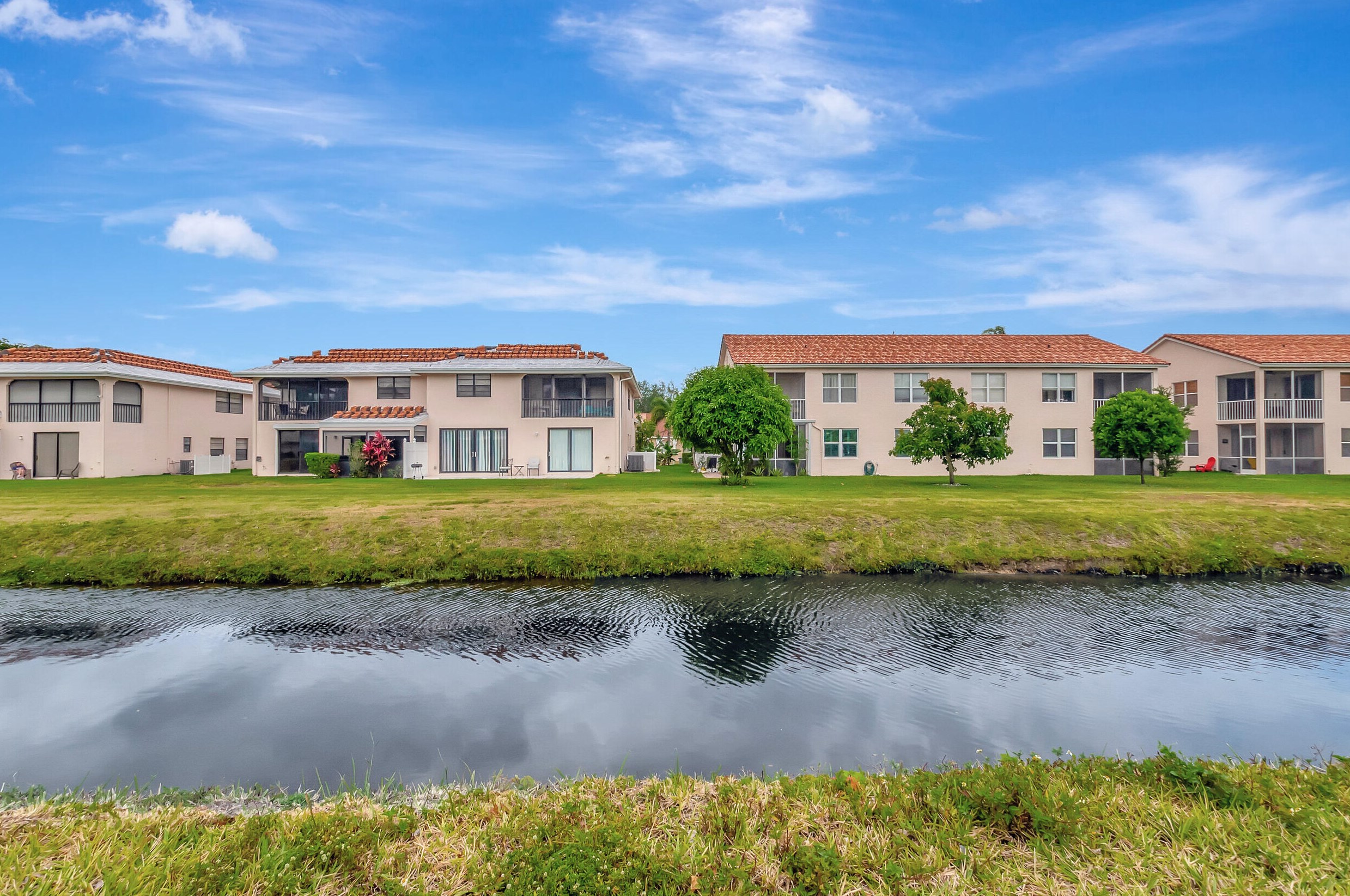 8685 Sunbird Pl, Boca Raton FL 33496-5086 exterior