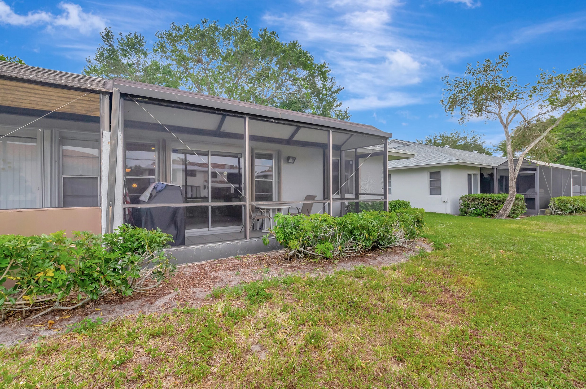 8685 Sunbird Pl, Boca Raton FL 33496-5086 exterior